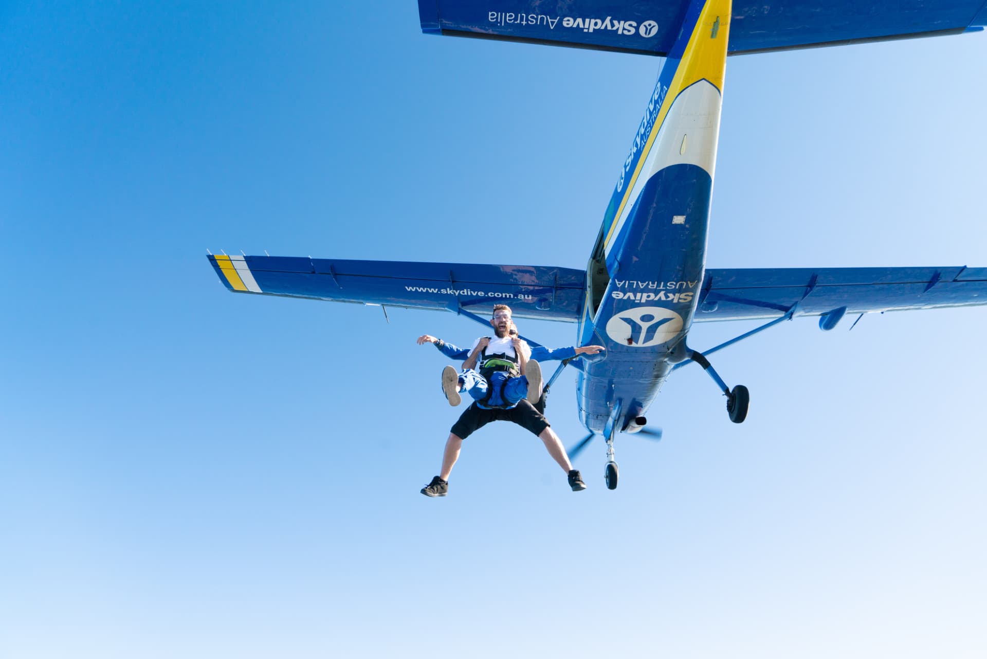Tandem Skydiving Experience Wollongong Sydney - تصویر 3