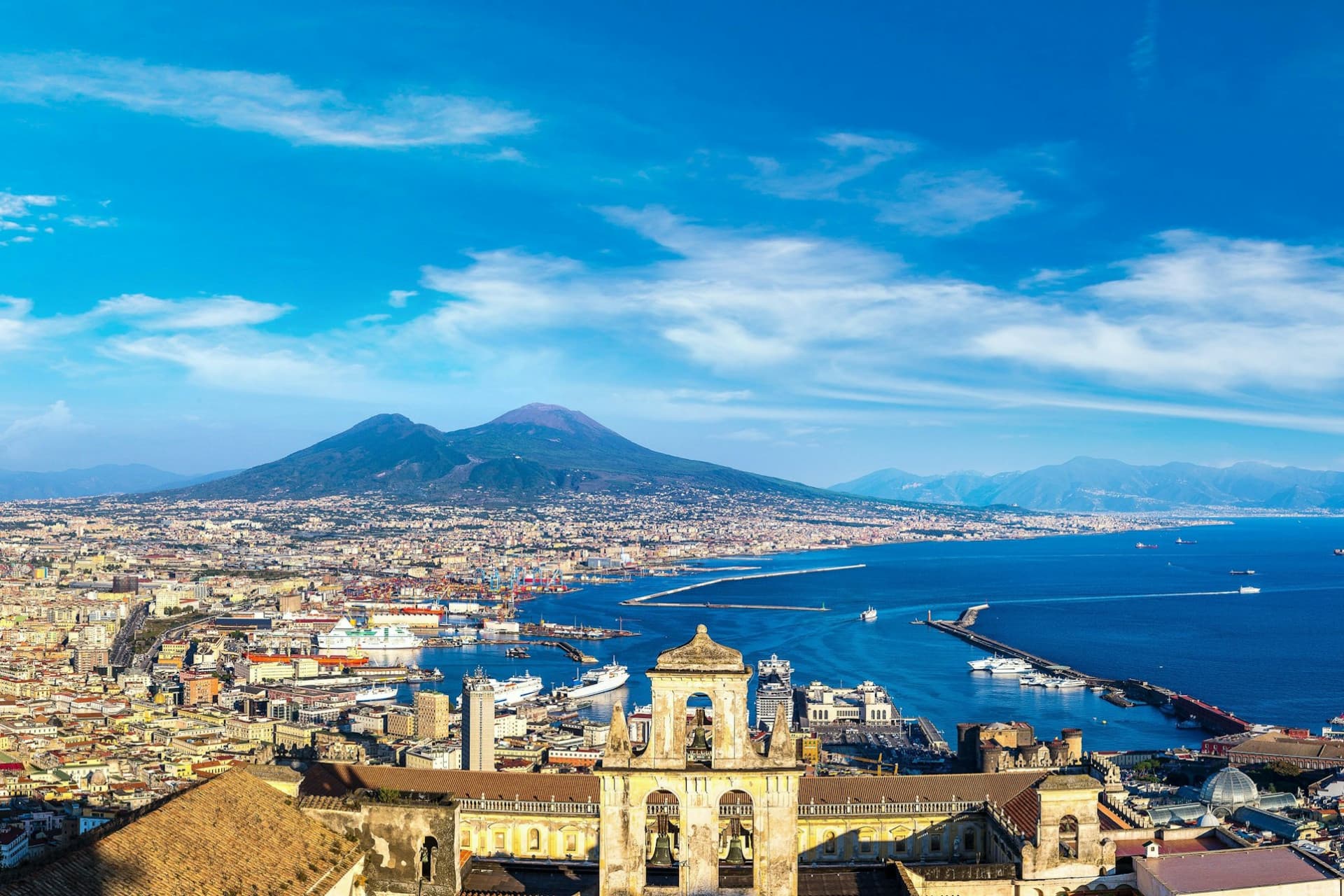 Mount Vesuvius: Vesuvio Park Entry + Roundtrip from Ercolano - تصویر 3