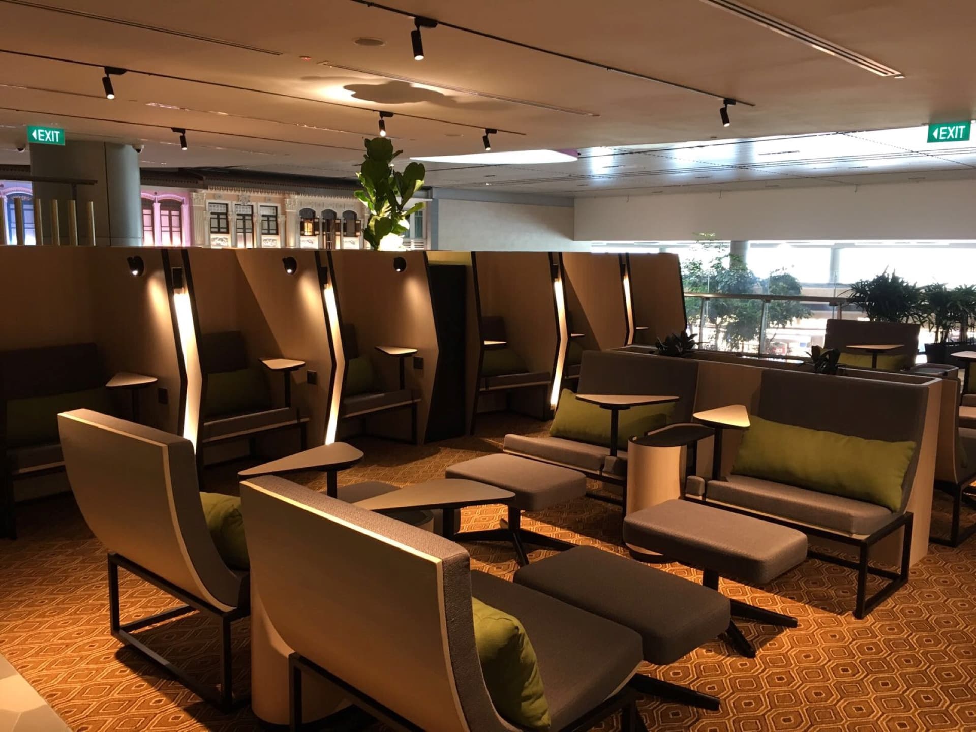 Blossom SATS & Plaza Premium Lounge - Singapore Changi Airport Terminal 4 - تصویر 2