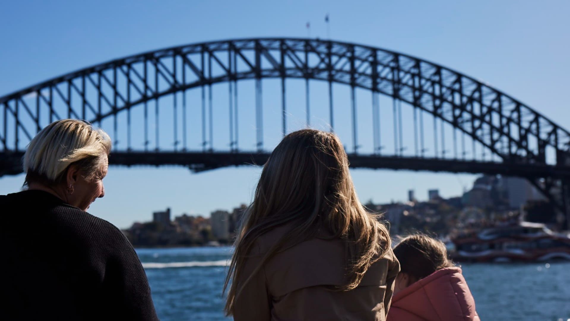 Sydney Harbour Sightseeing Cruise aboard Sydney Princess Cruises - تصویر 5