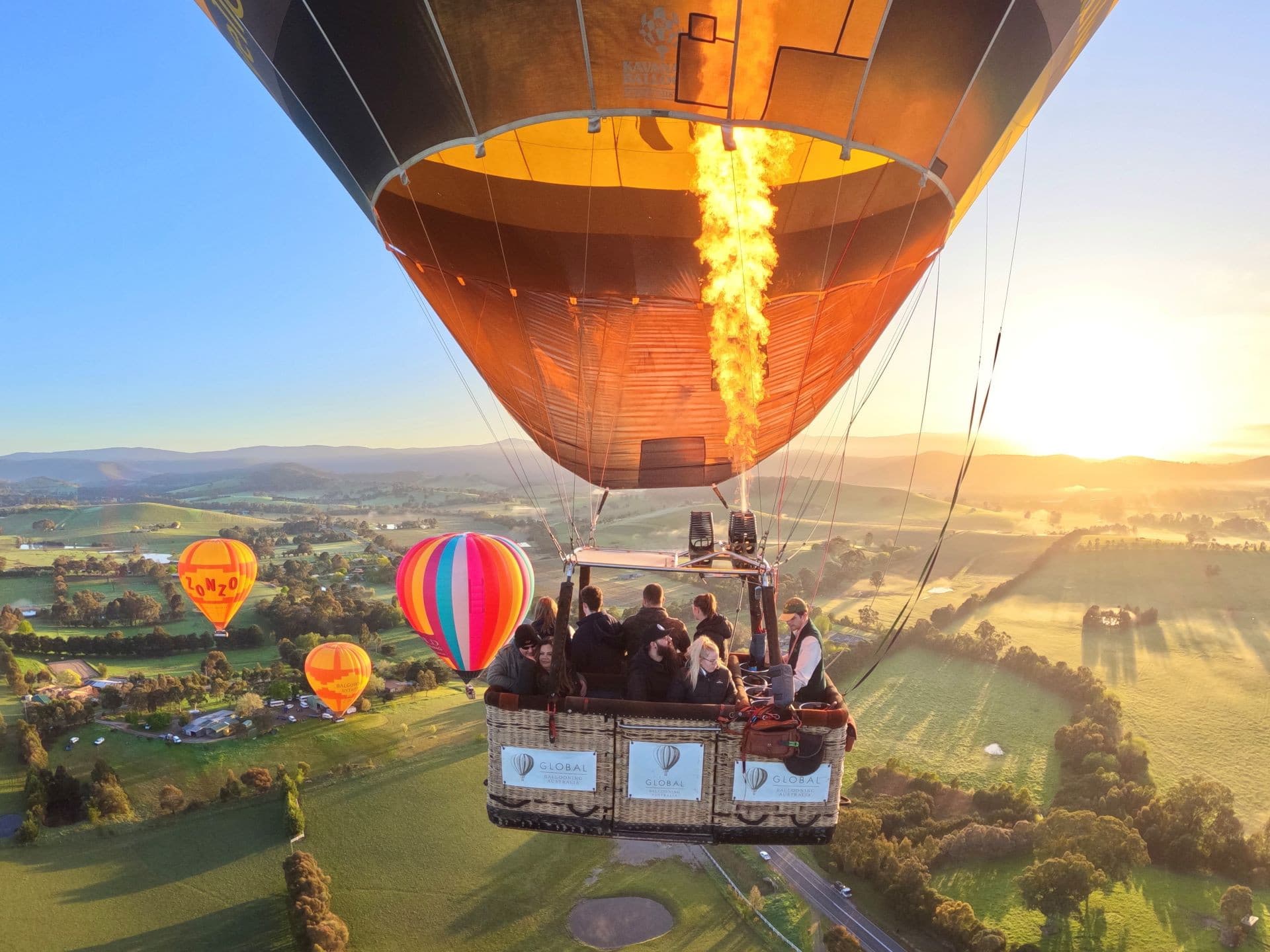 Sunrise Hot Air Balloon Flight over Yarra Valley with Photos - تصویر 6