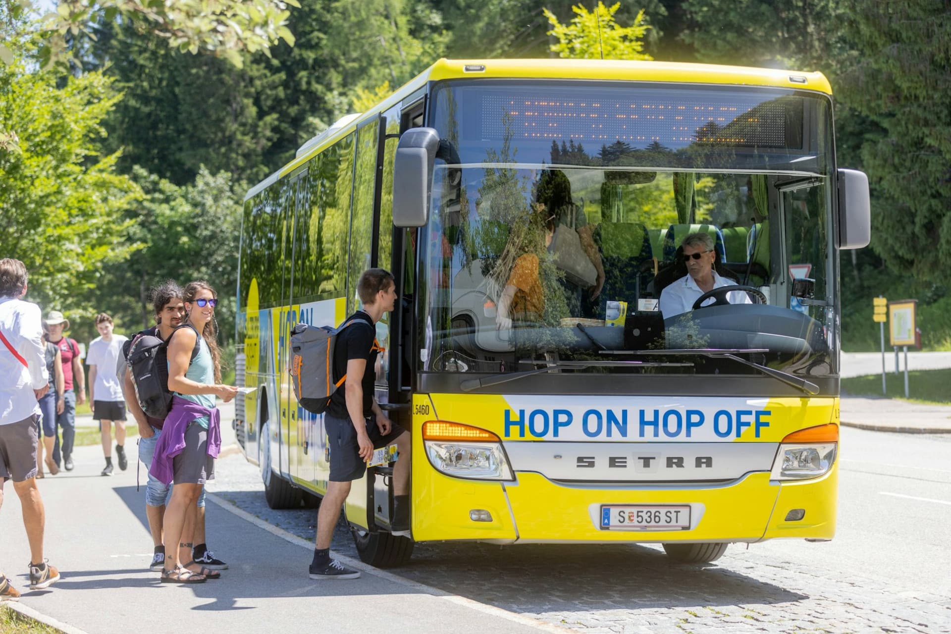 Salzburg Sightseeing: Hop-On Hop-Off Bus Tour - تصویر 2