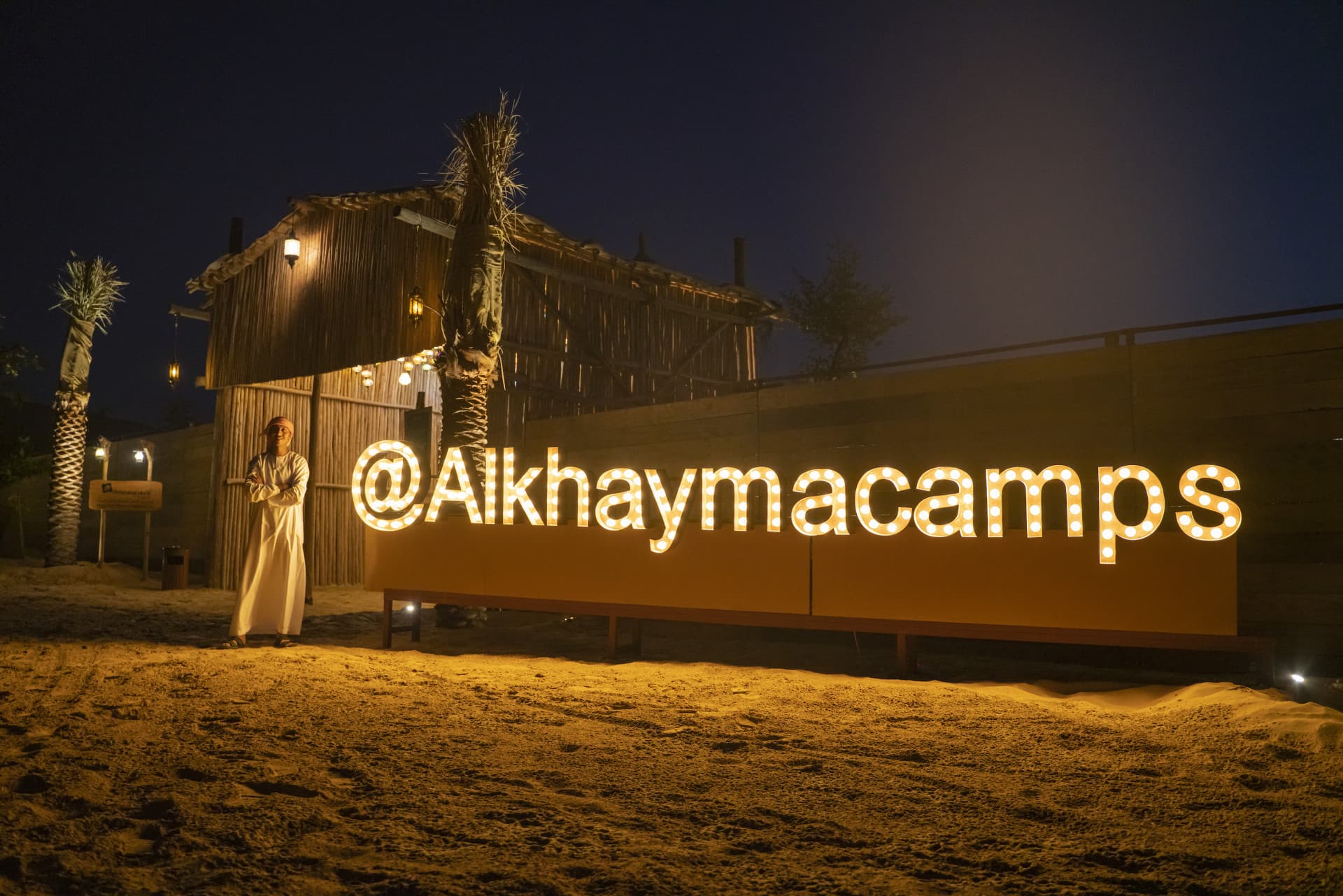 Dubai Red Dunes Desert Safari Tour with Camel Ride and Buffet Dinner at Al Khayma Camp - تصویر 17
