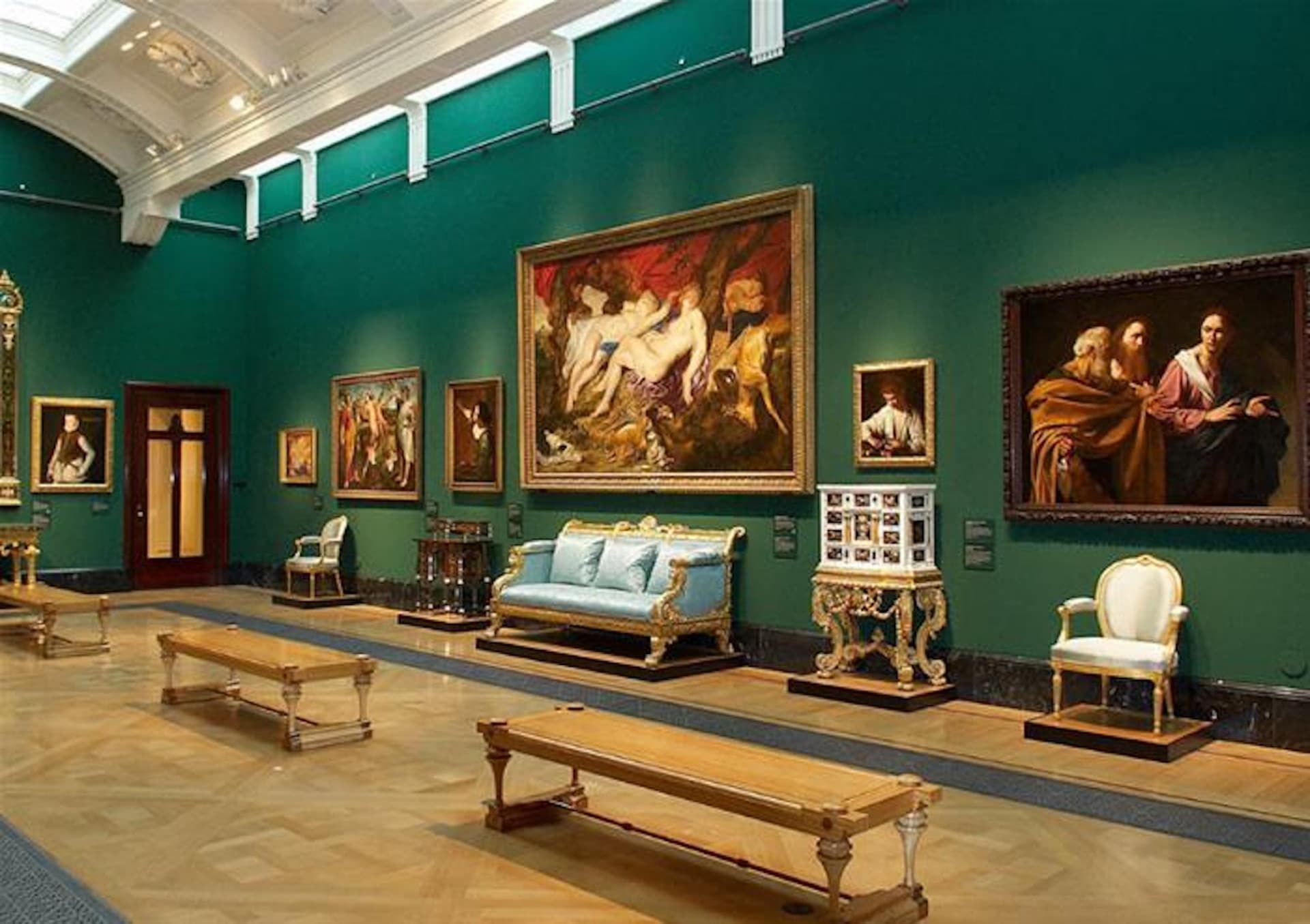 The King’s Gallery at Buckingham Palace - تصویر اصلی