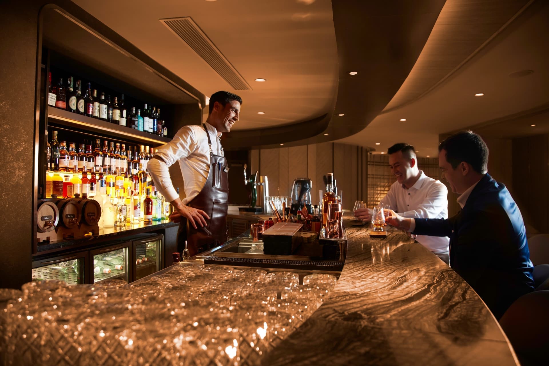 Plaza Premium Lounge - Hong Kong International Airport Terminal 1 - تصویر 13