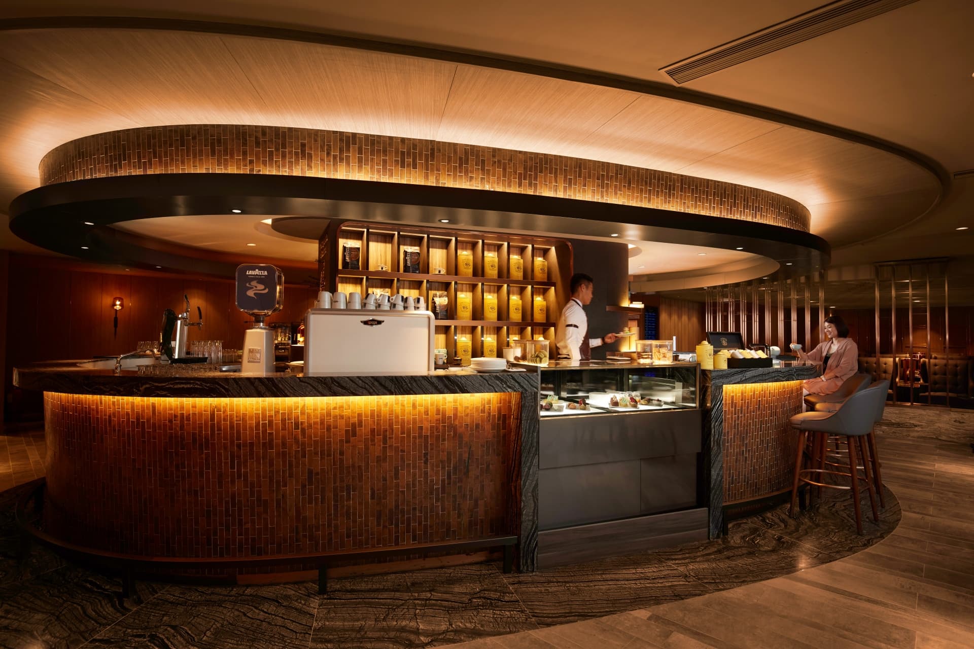 Plaza Premium Lounge - Hong Kong International Airport Terminal 1 - تصویر 14
