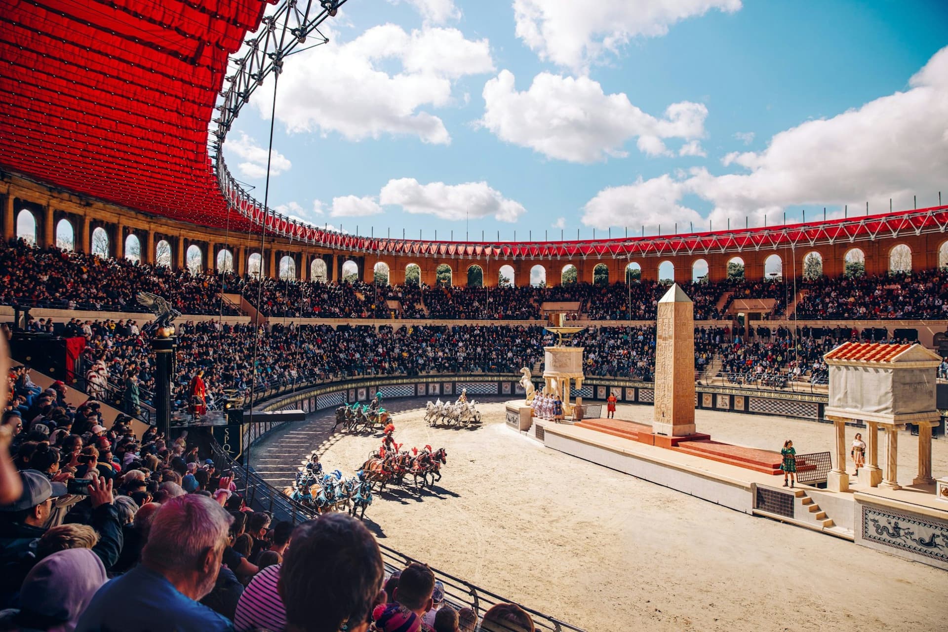 Puy du Fou Ticket - تصویر اصلی