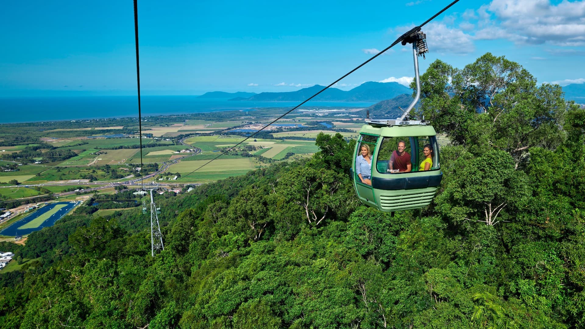 Skyrail Rainforest Cableway with Optional Kuranda Scenic Train Ticket and Hotel Pick-Up - تصویر اصلی