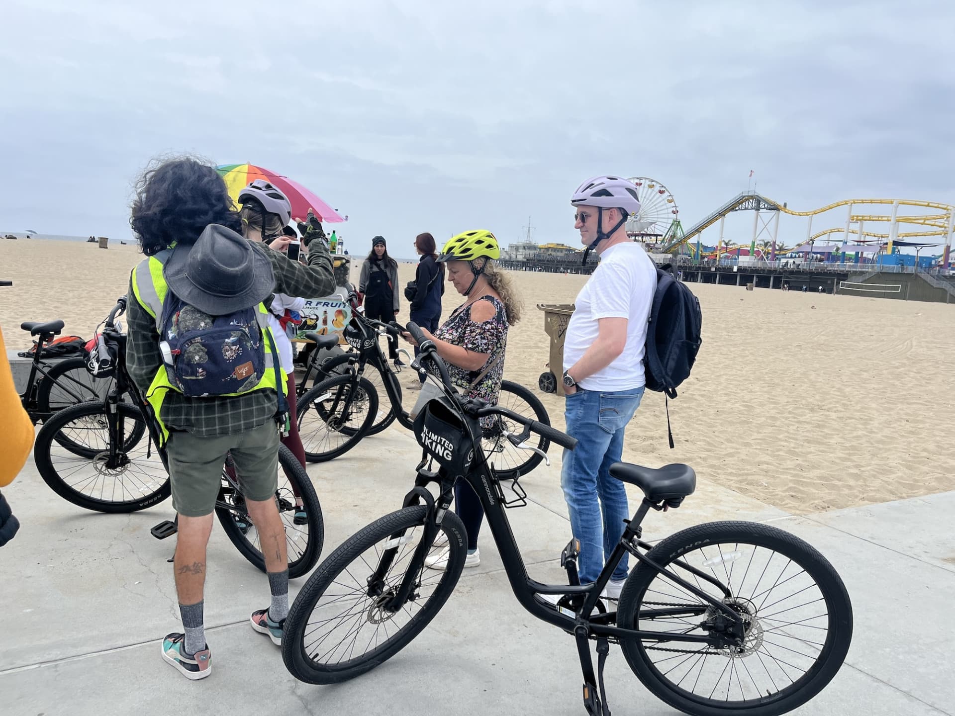 Los Angeles Guided Bike Tour of Santa Monica and Venice Beach - تصویر 7