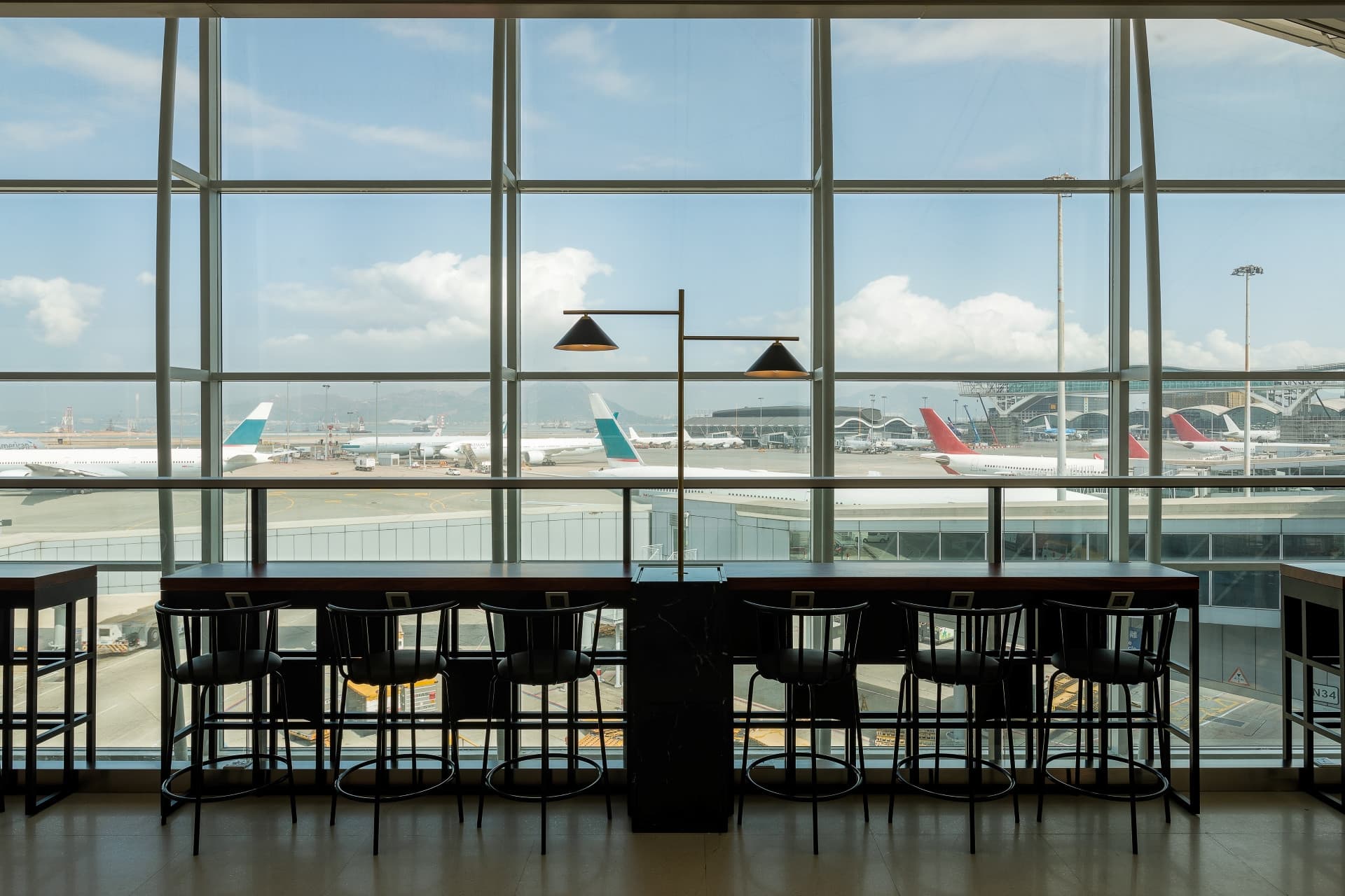 Plaza Premium Lounge - Hong Kong International Airport Terminal 1 - تصویر 10