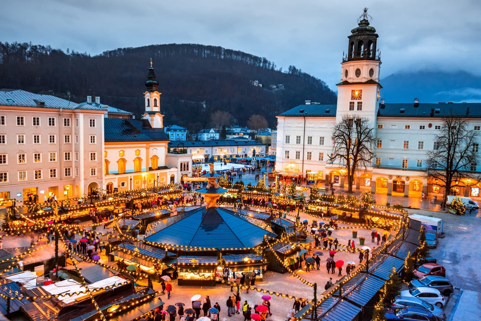 Salzburg Old Town, Mozart, and Mirabell Gardens Walking Tour - تصویر 26