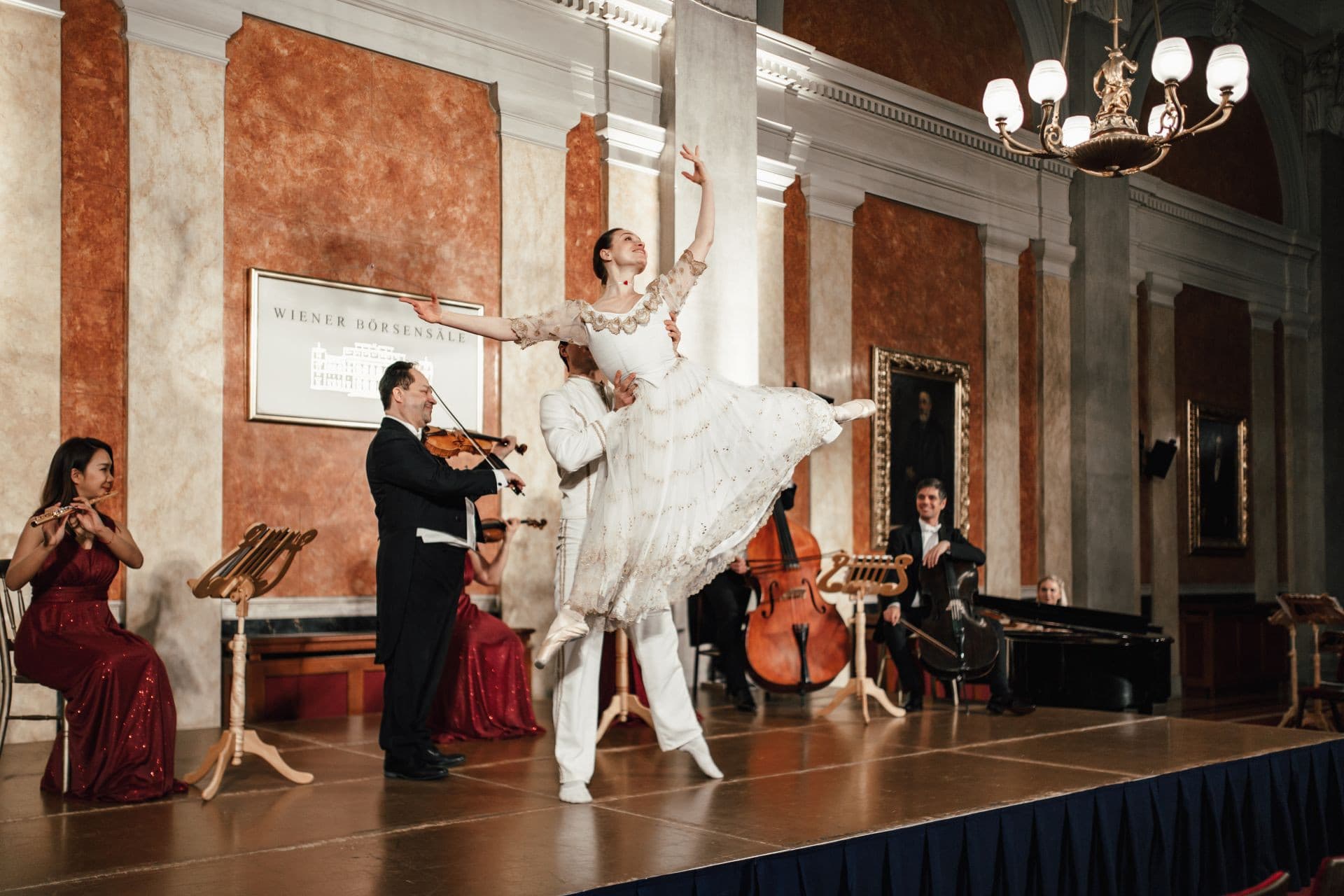 Vienna Residence Orchestra at Borse Palace Ticket - تصویر 3