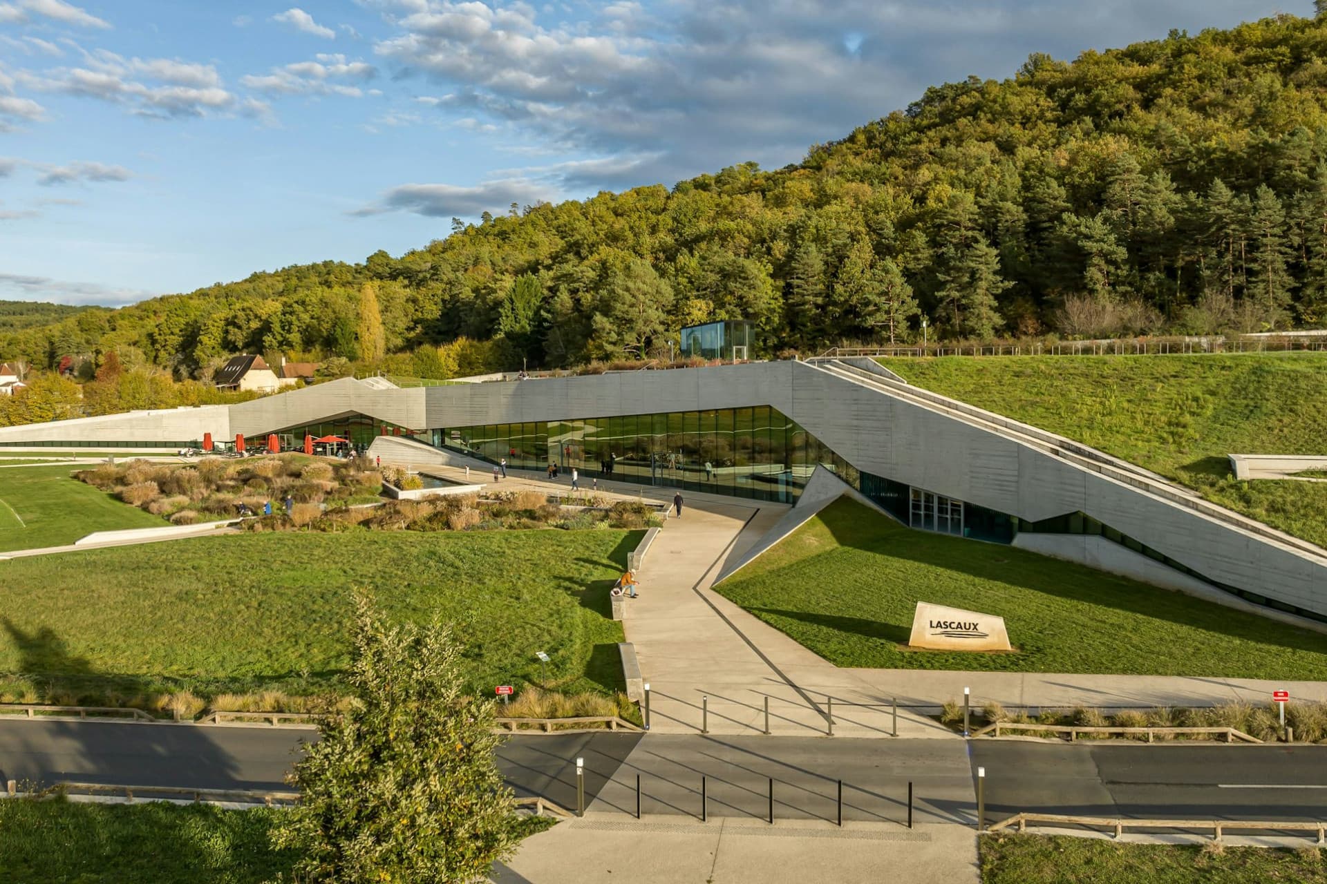 Lascaux IV : Admission + Guided tour - تصویر 4