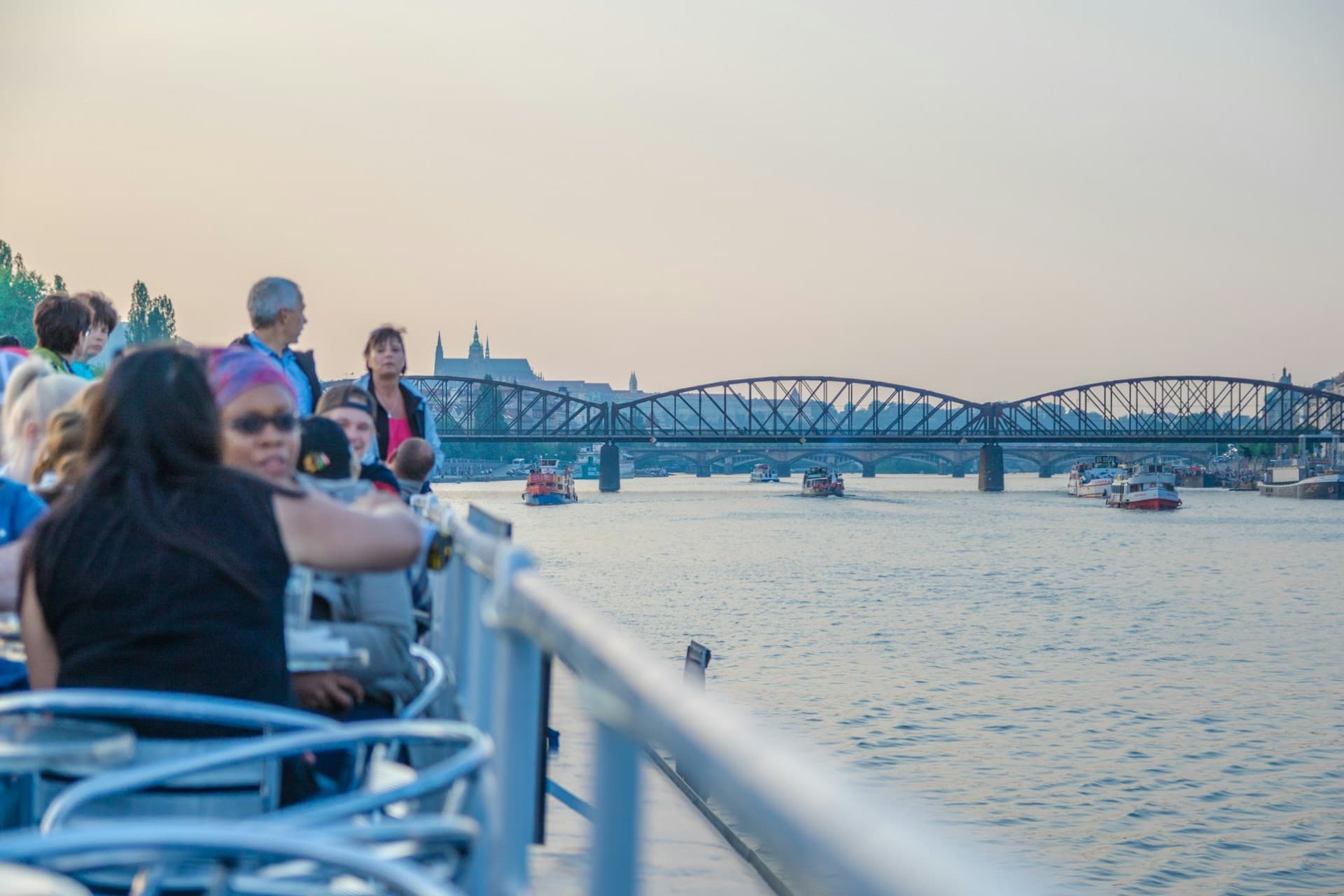 Prague: River Cruise + Audio Guide - تصویر 3
