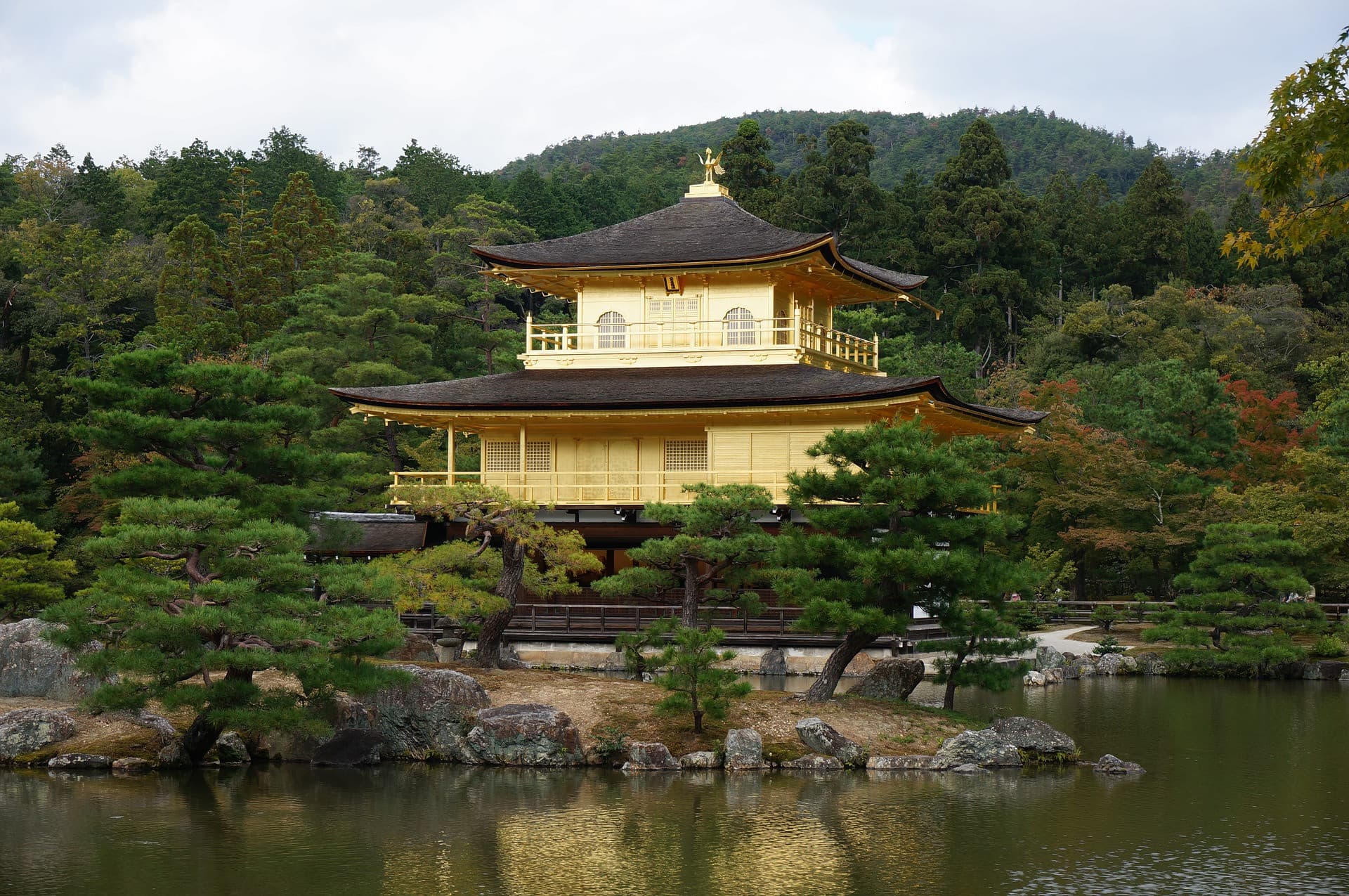 Nijo Castle, Kinkaku-ji Temple and Imperial Palace Tour from Kyoto - تصویر 6