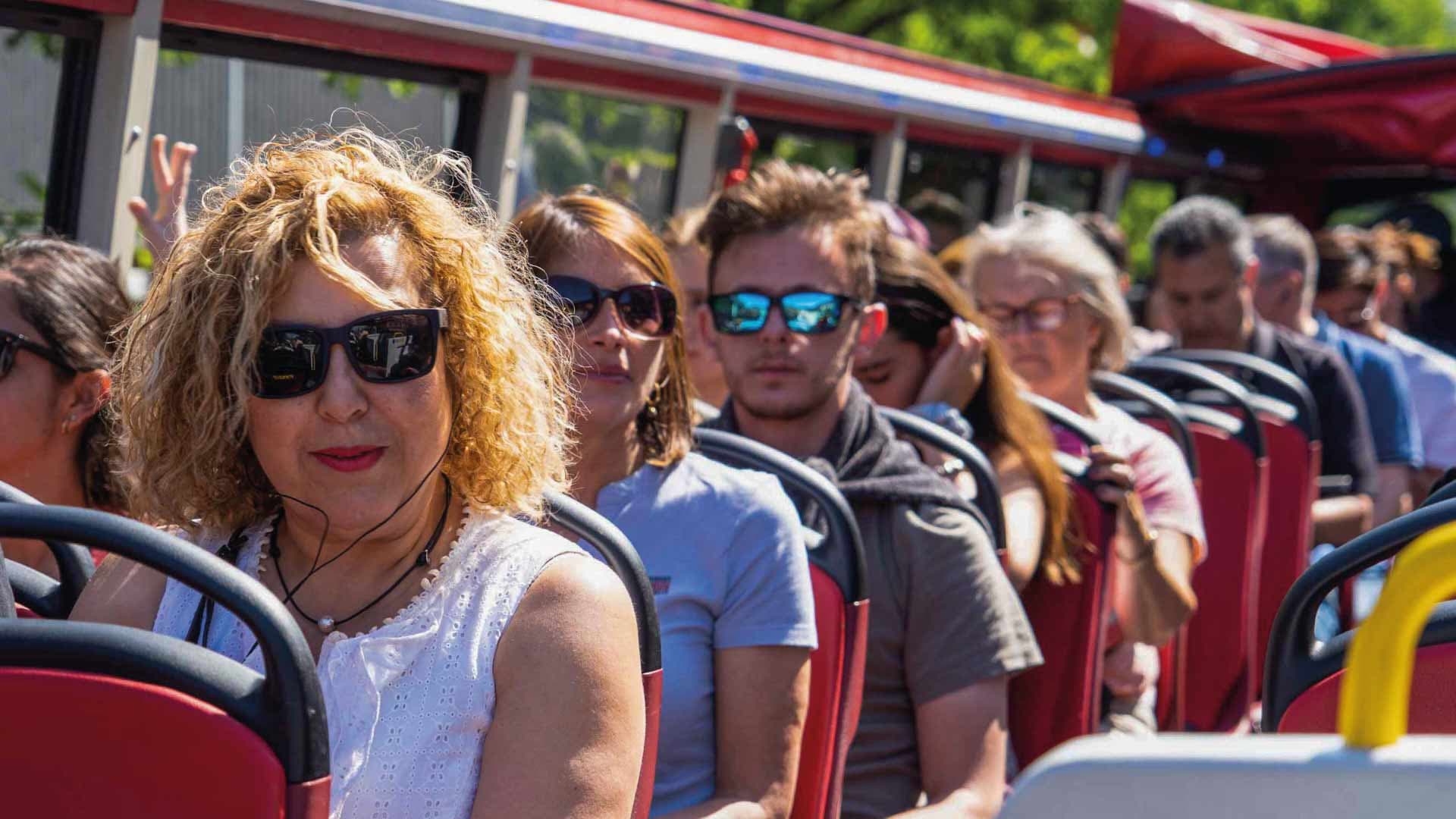 City Sightseeing Aarhus Hop-on Hop-off Bus Tour - تصویر 8
