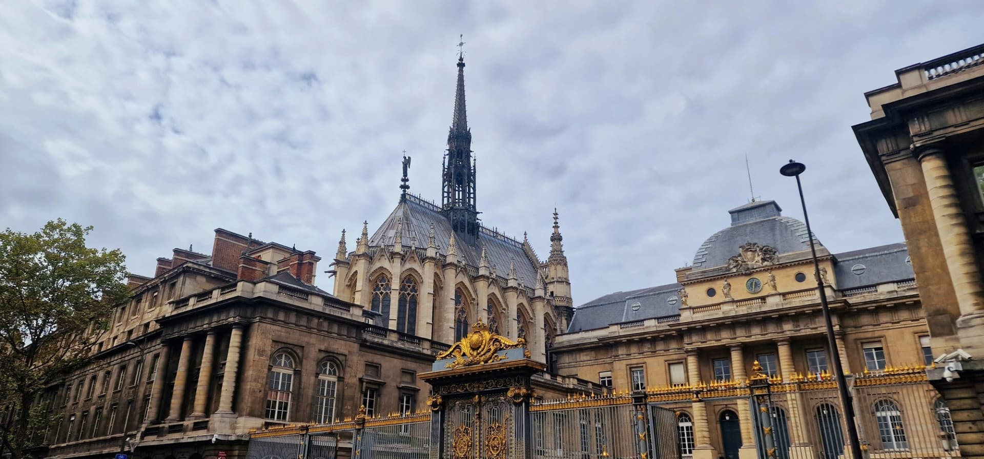 Sainte-Chapelle Tour with English Live Commentary & Reserved Entry - تصویر 7