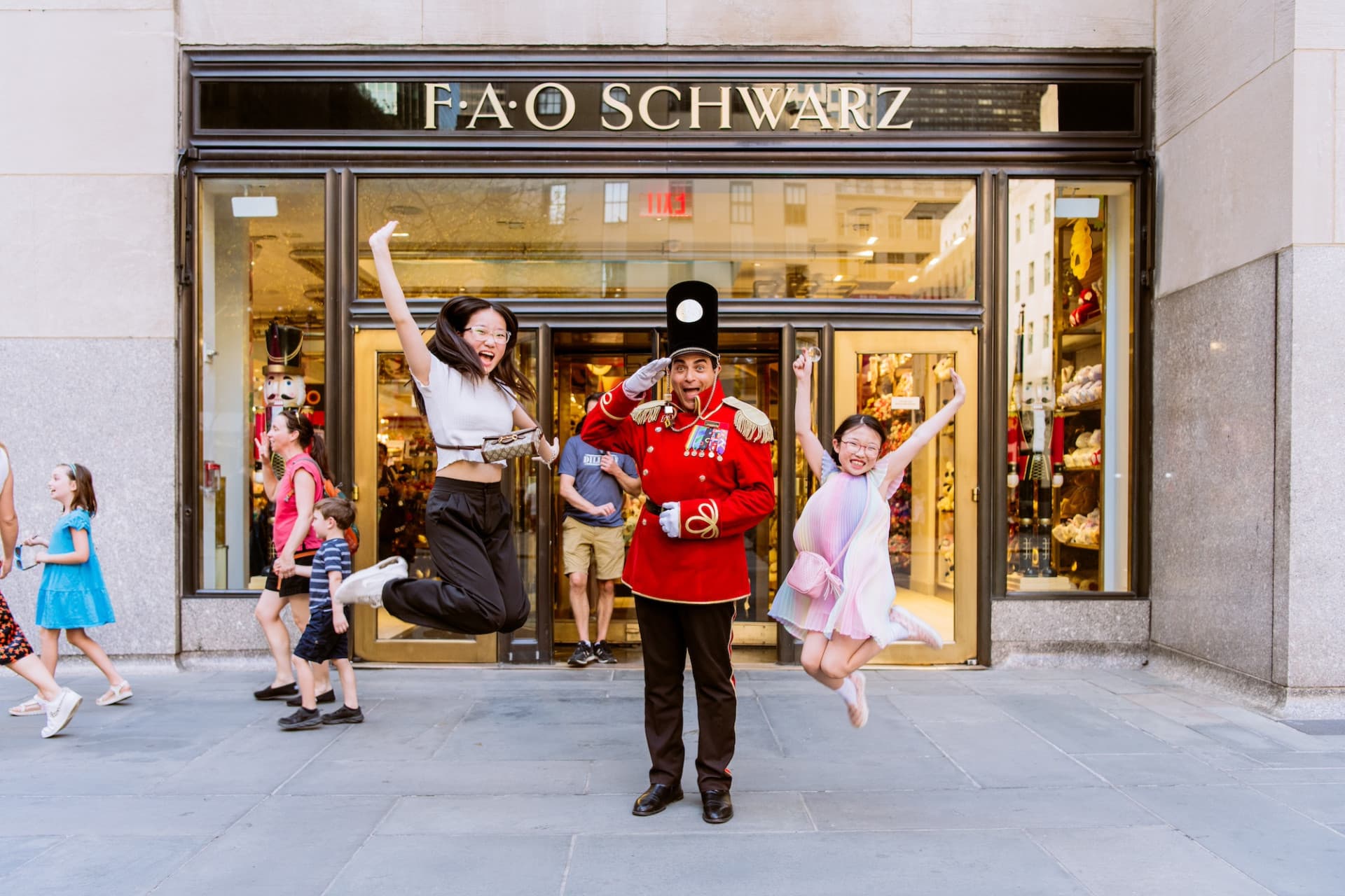 Rockefeller Center Tour - تصویر 10