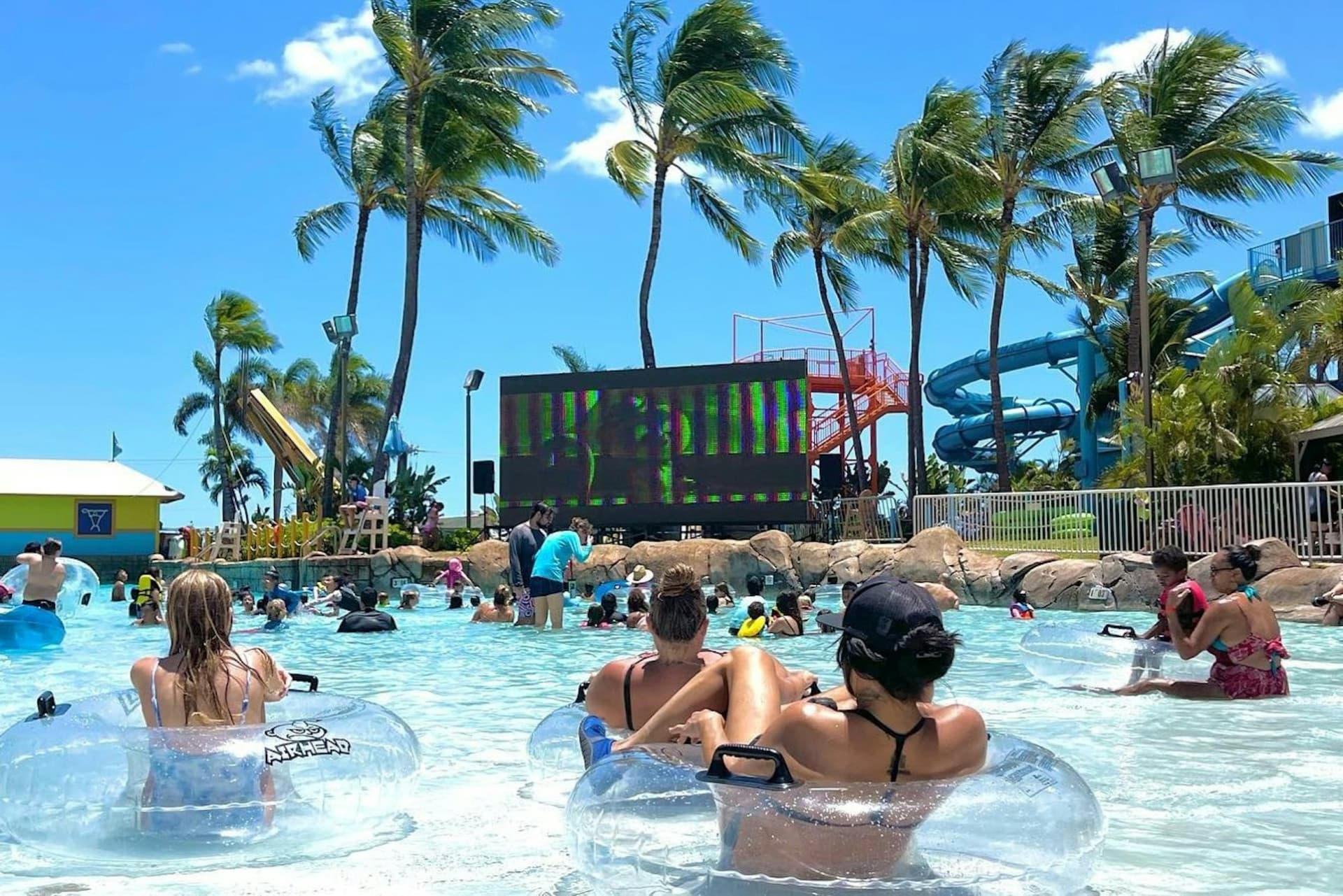 Hawaii: Wet 'n' Wild Ticket + Transportation from Waikiki - تصویر 7