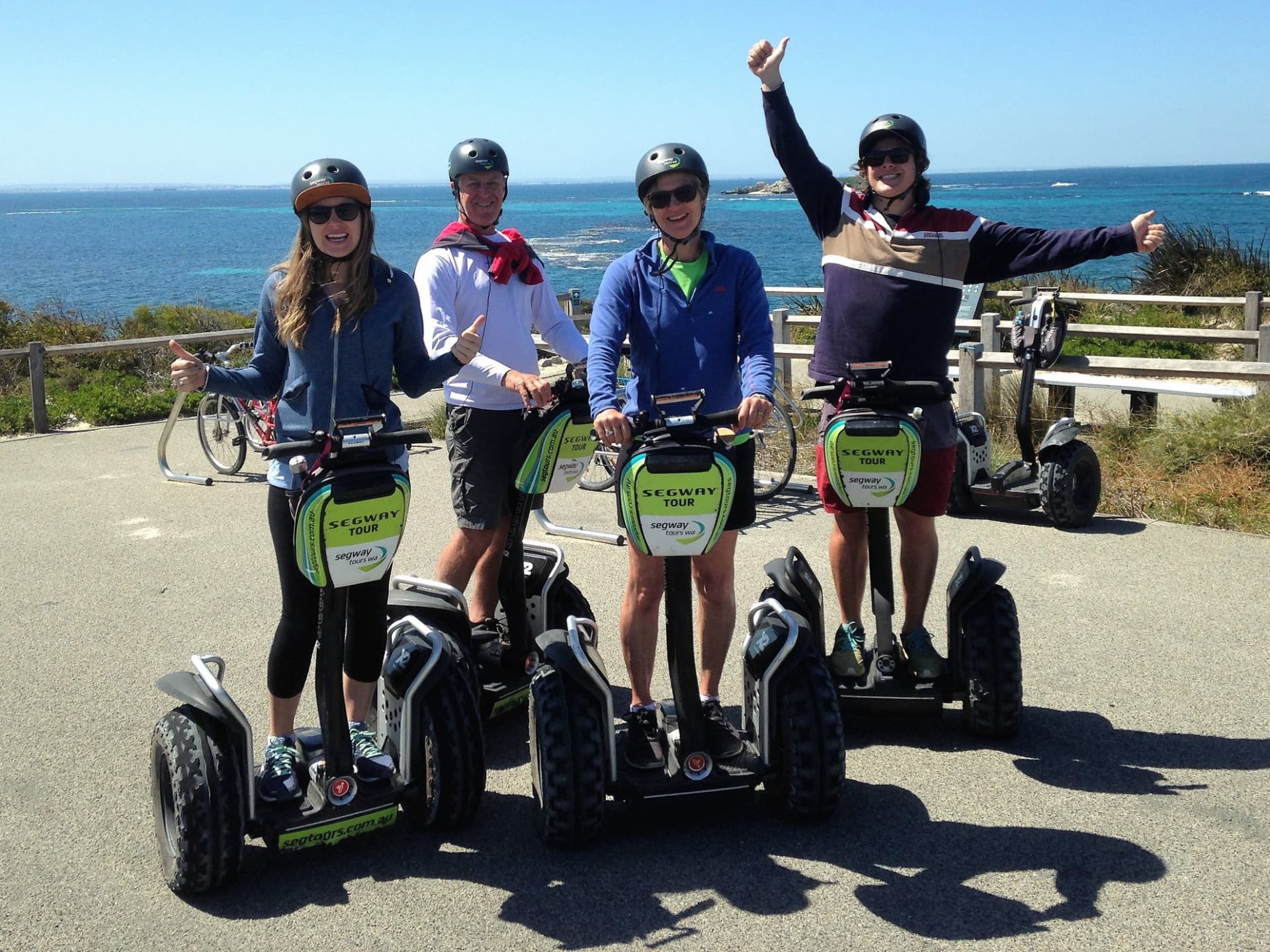 Rottnest Island Settlement Explorer Segway Tour with Round Trip SeaLink Ferry Transfer - تصویر 4