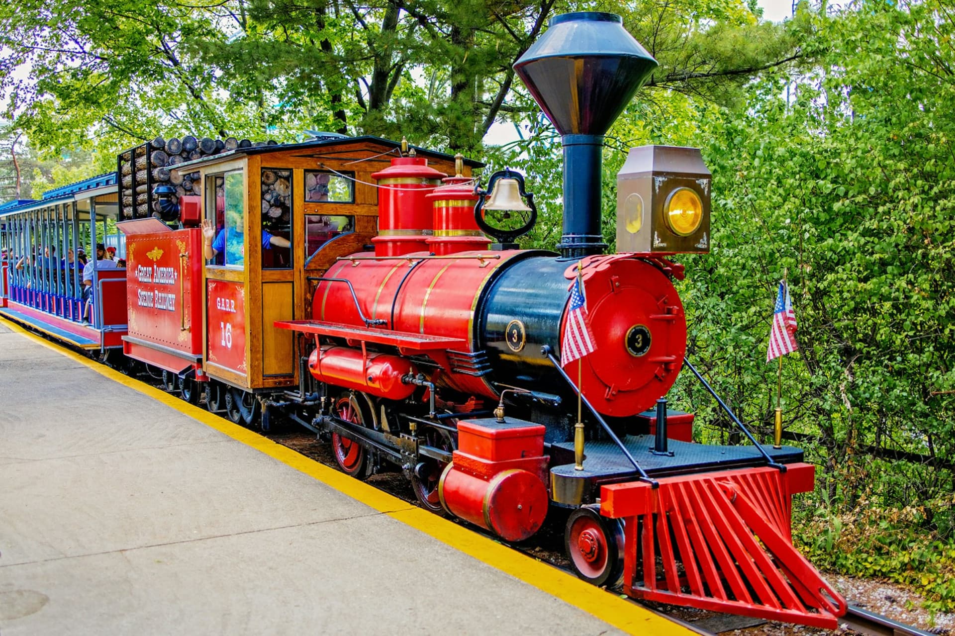Six Flags Great America Ticket - تصویر 4