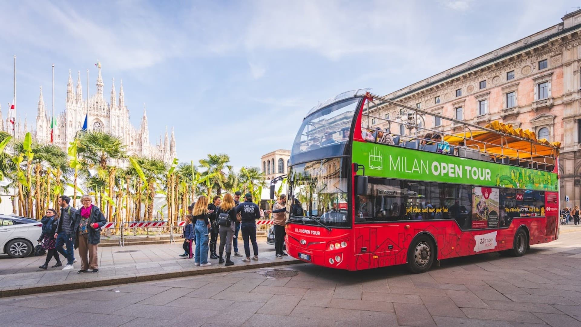 Milan Open Tour Hop-On Hop-Off Bus Tour - تصویر اصلی