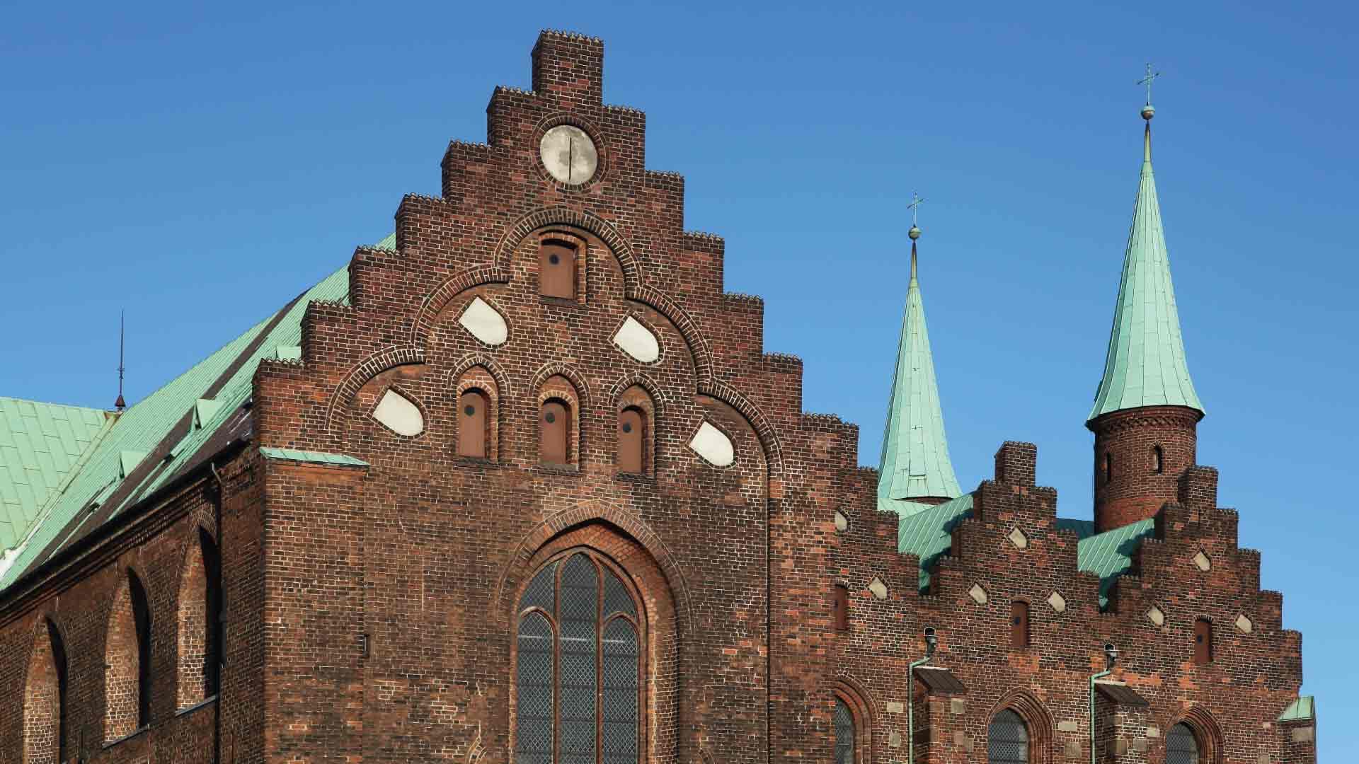 City Sightseeing Aarhus Hop-on Hop-off Bus Tour - تصویر 2