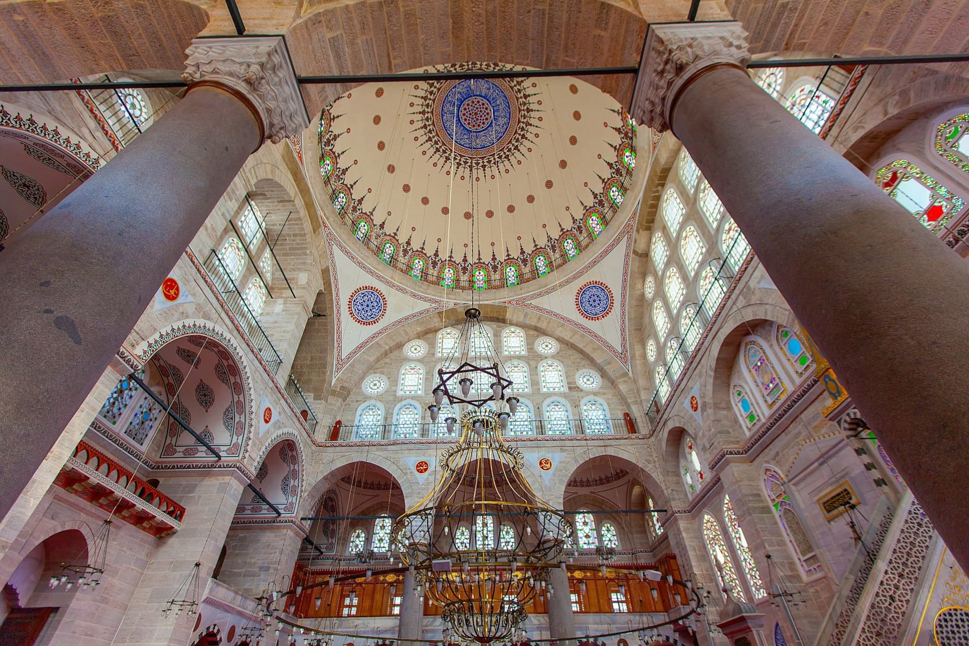 Istanbul Europe and Asia Half-Day Private Tour: Maiden's Tower and Mihrimah Sultan Mosque - تصویر 2