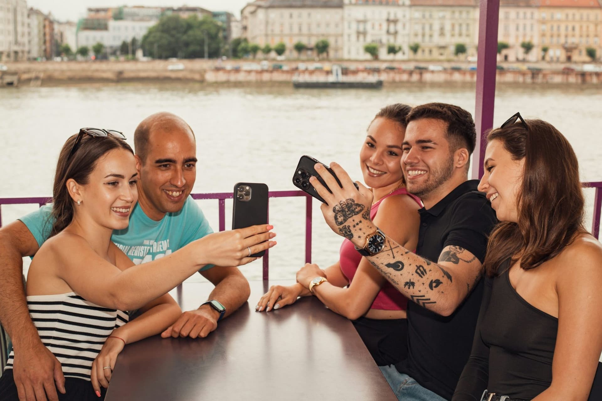 Downtown Budapest Sightseeing Cruise From Pest - تصویر 8