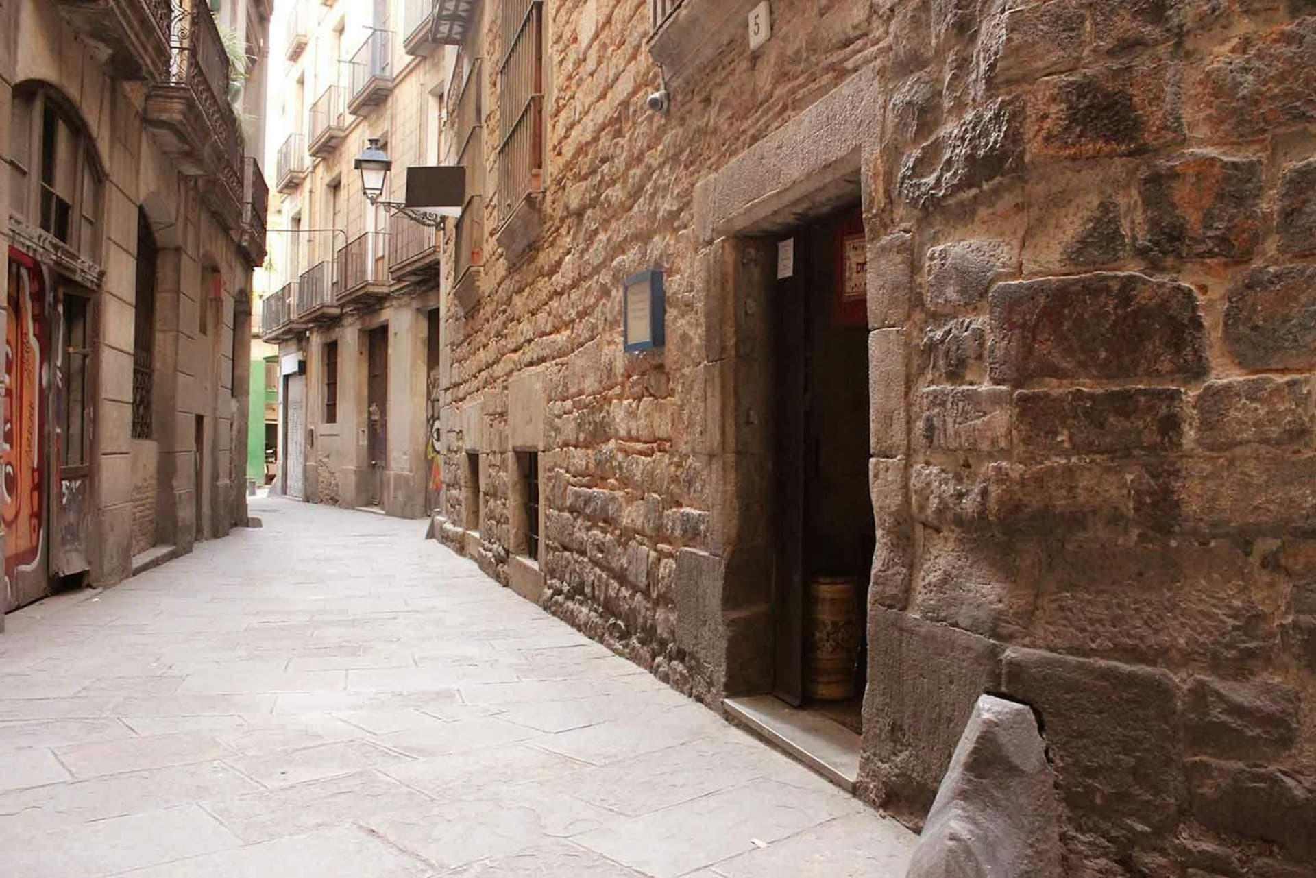 Barcelona Synagogue: Entry Ticket - تصویر 3