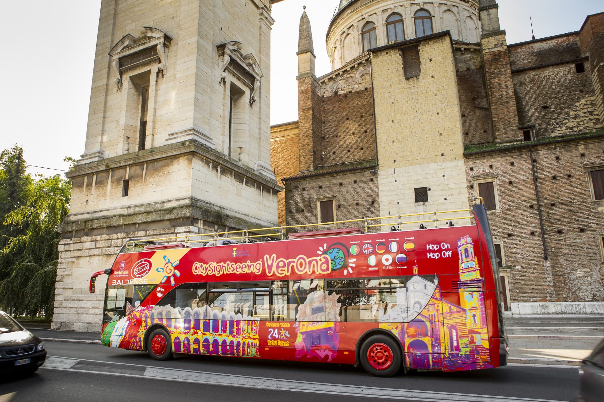 City Sightseeing Verona Hop-on Hop-off Bus Tour - تصویر 4
