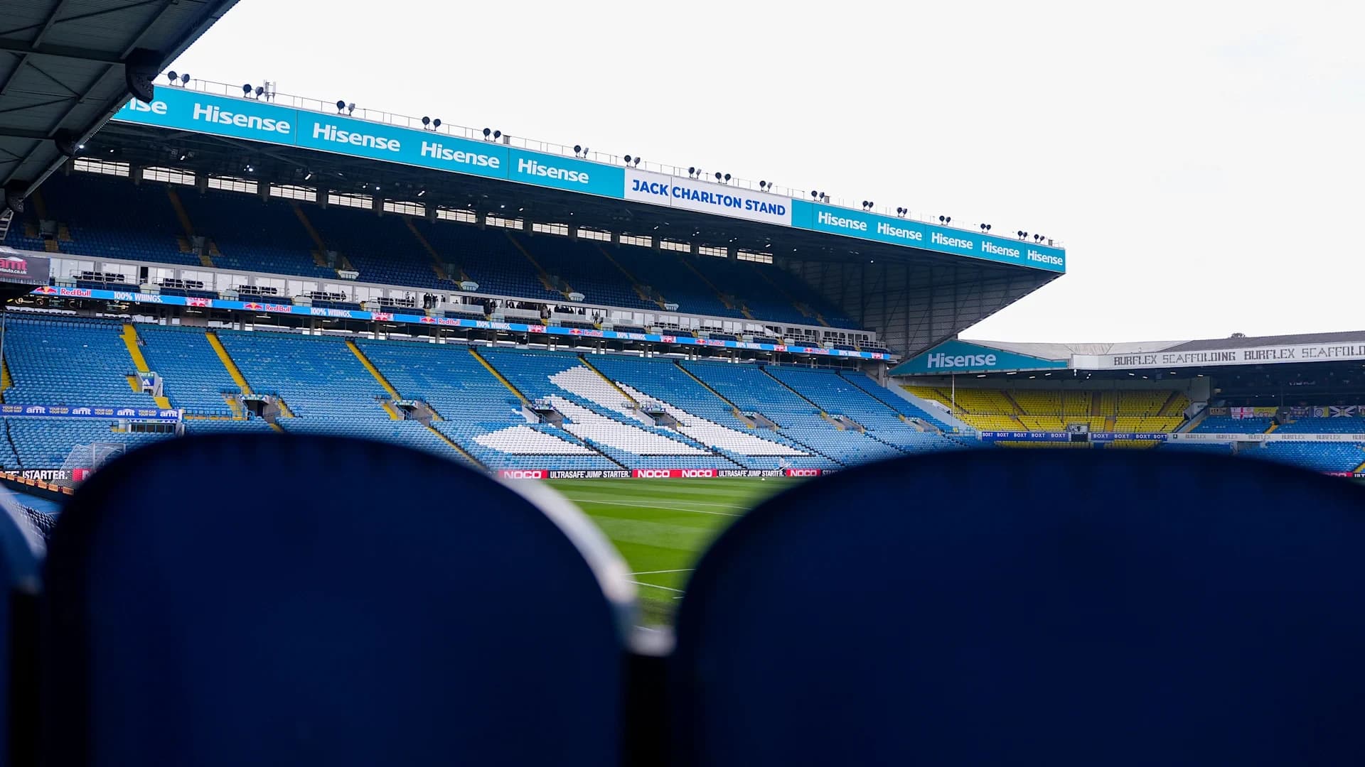 Premier League Football - Leeds United FC Match Ticket at Elland Road Stadium - تصویر 2