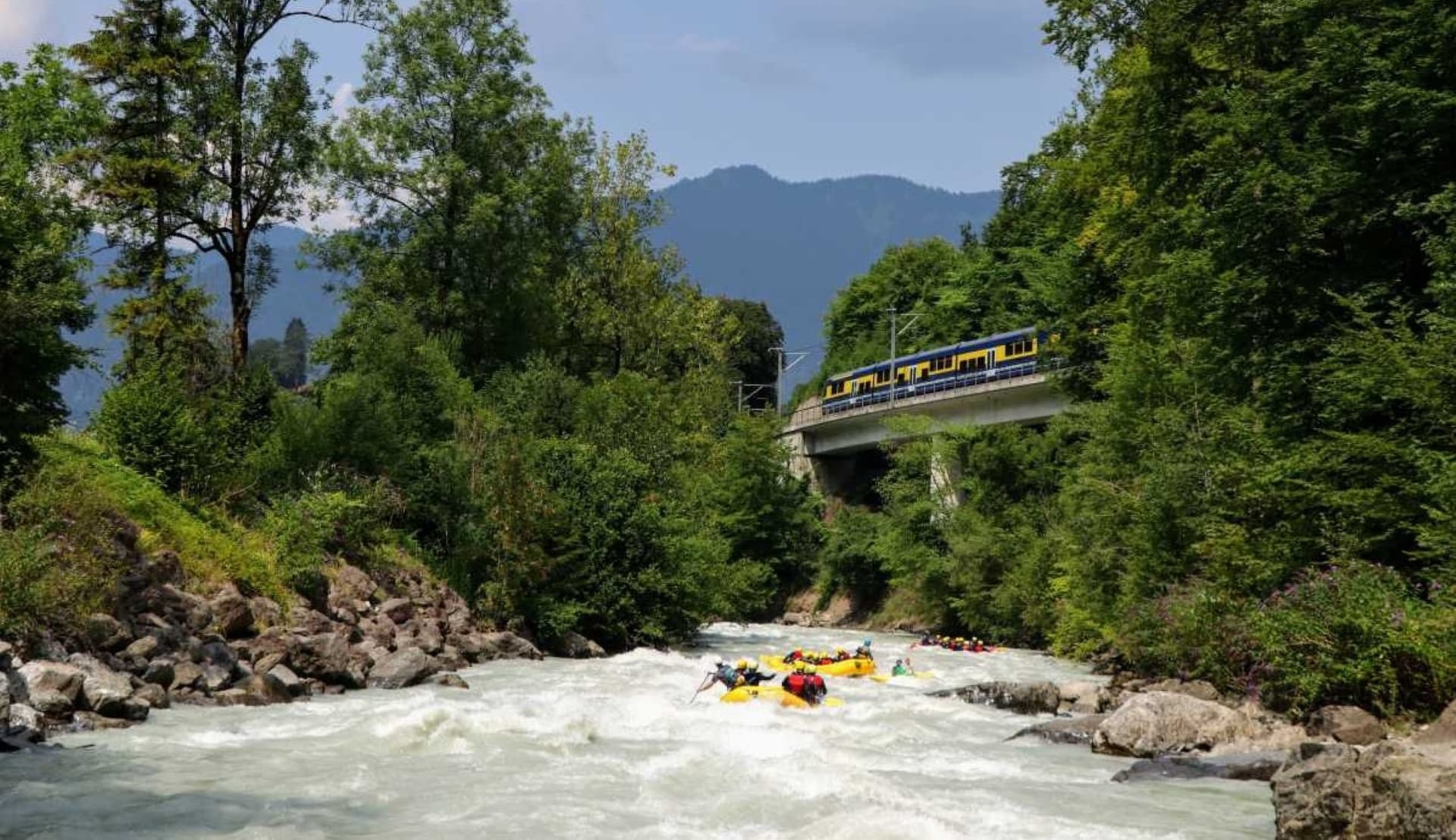 River Rafting in Lutschine - تصویر 6