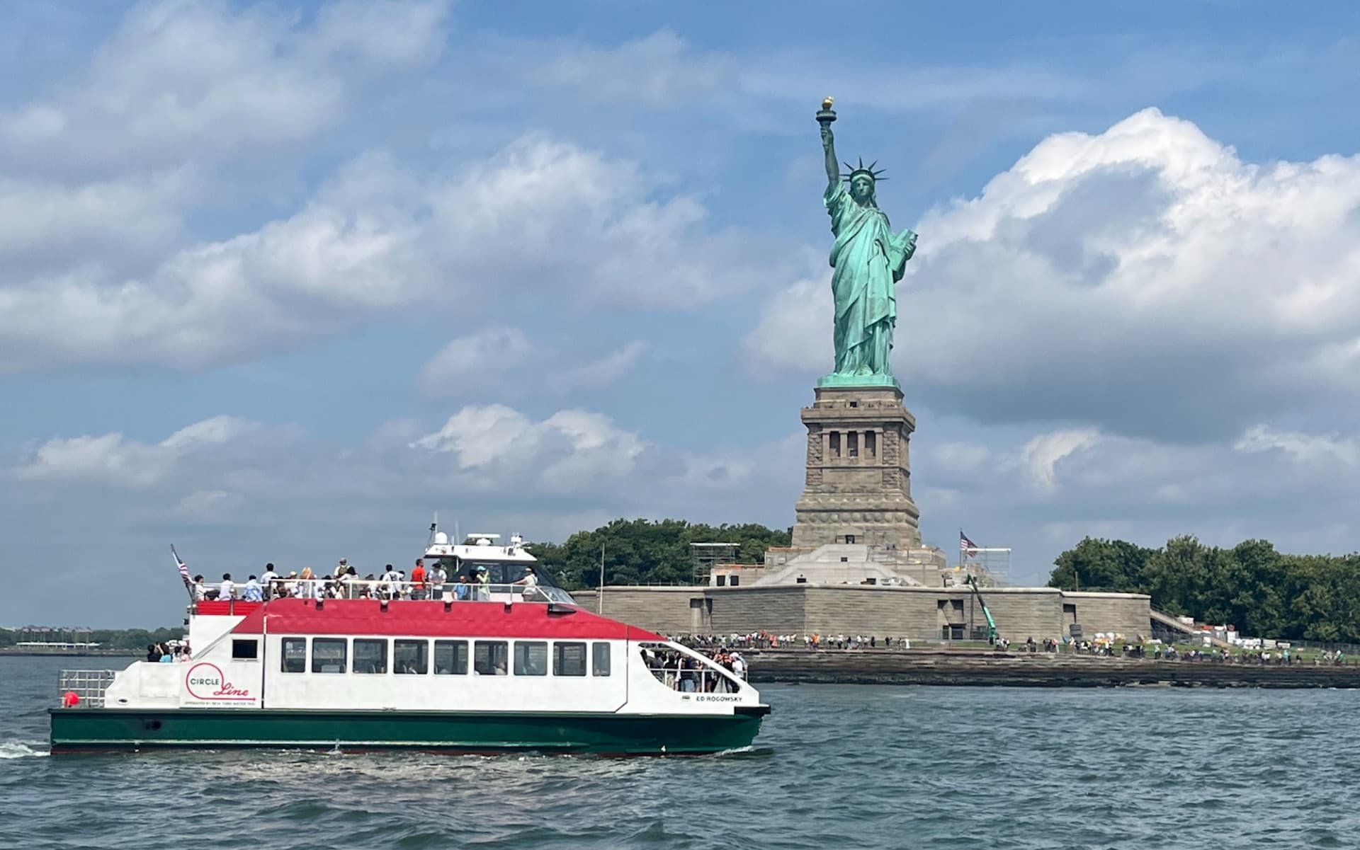 Official Circle Line Cruises, Downtown NYC: Reserved Straight-to-Board Ticket - تصویر 3