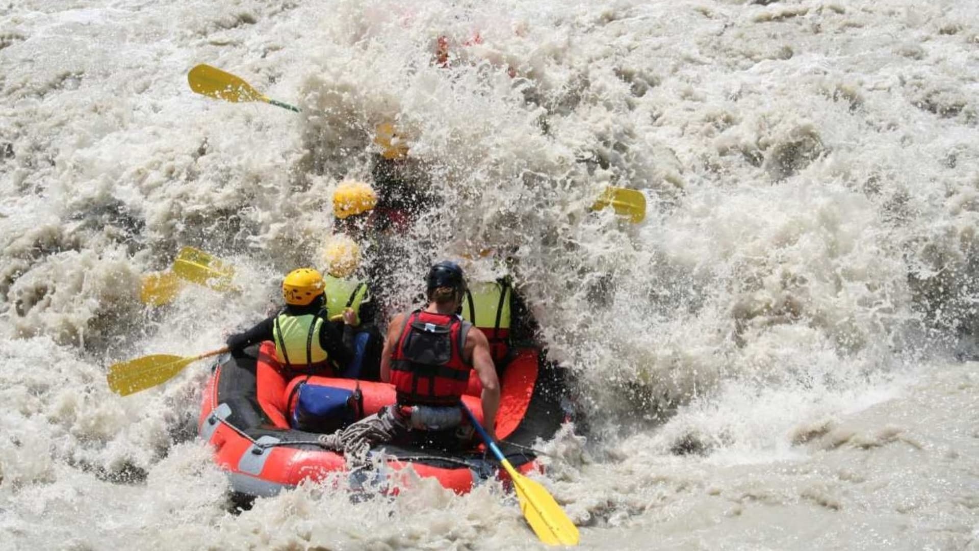 River Rafting in Lutschine - تصویر 3