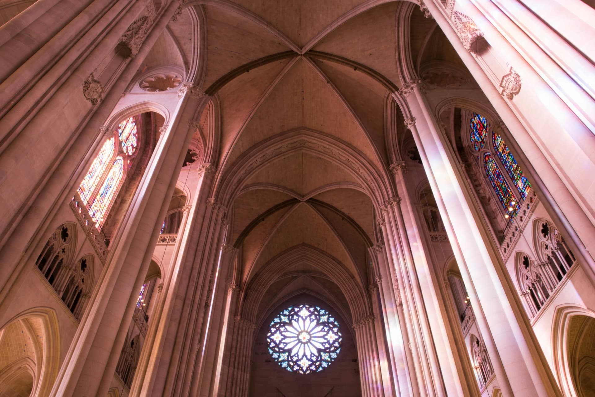 Cathedral of Saint John the Divine: Self-Guided Tour - تصویر اصلی