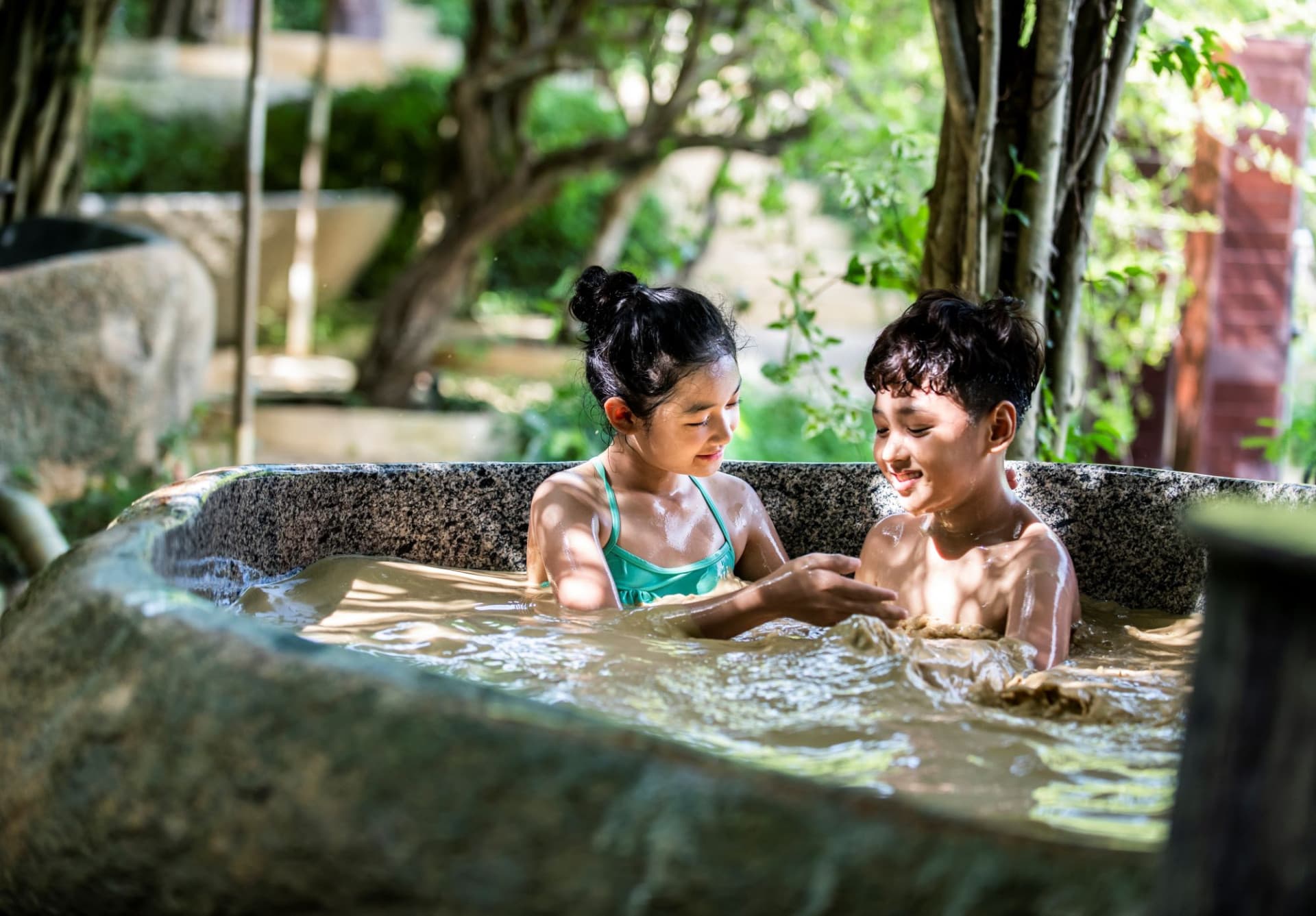 VinWonders Hon Tam Mud Bath Ticket - تصویر 3