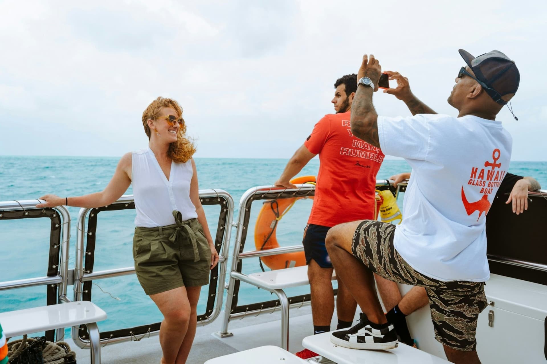 Waikiki: Daytime Glass Bottom Boat Tour - تصویر اصلی
