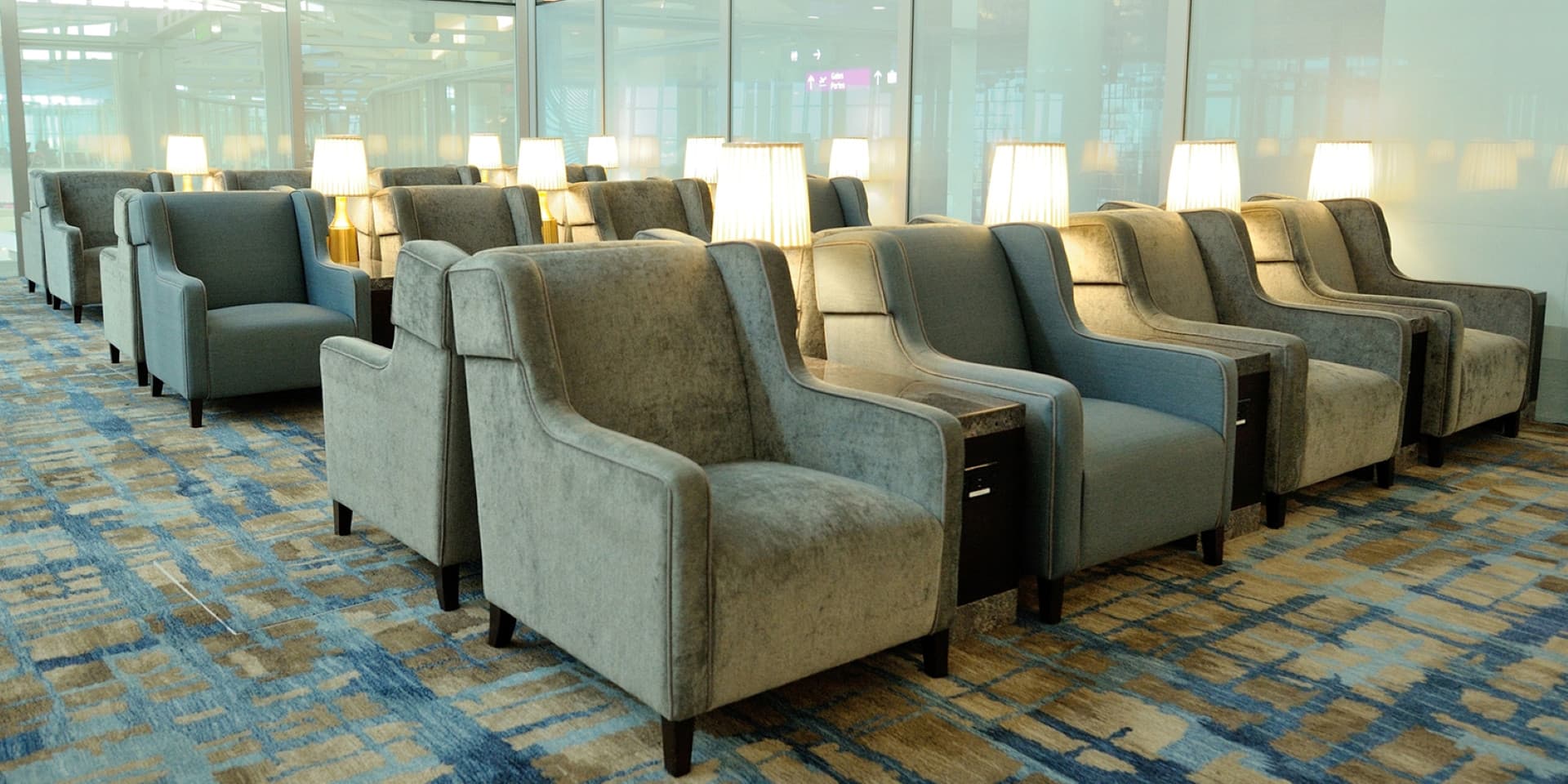 Plaza Premium Lounge - Toronto Pearson International Airport Terminal 1 - تصویر 5