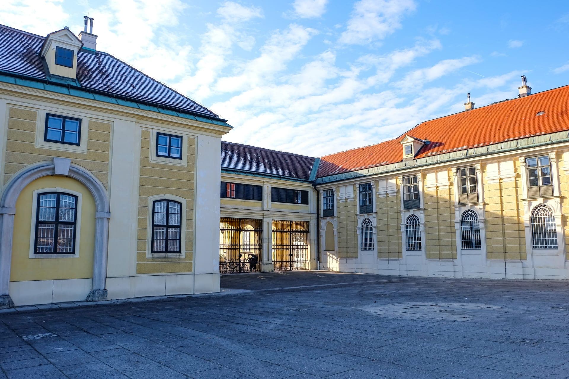 Schonbrunn Palace Gardens Walking Tour - تصویر 9