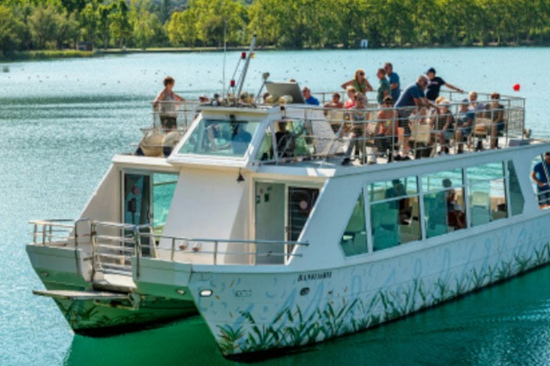 Girona: Lake of Banyoles Boat Tour - تصویر 6