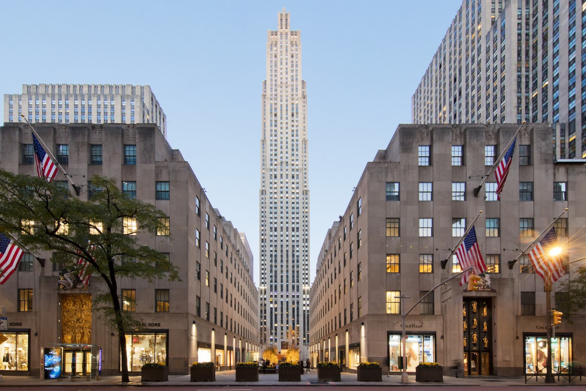 Rockefeller Center Tour - تصویر 4