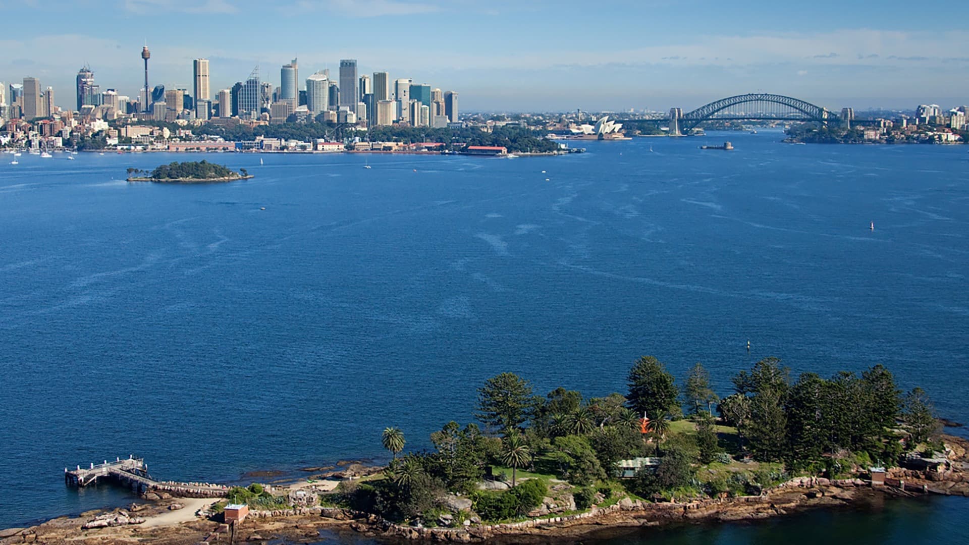 Sydney Harbour Express Sightseeing Cruise with Captain Cook Cruises - تصویر 5