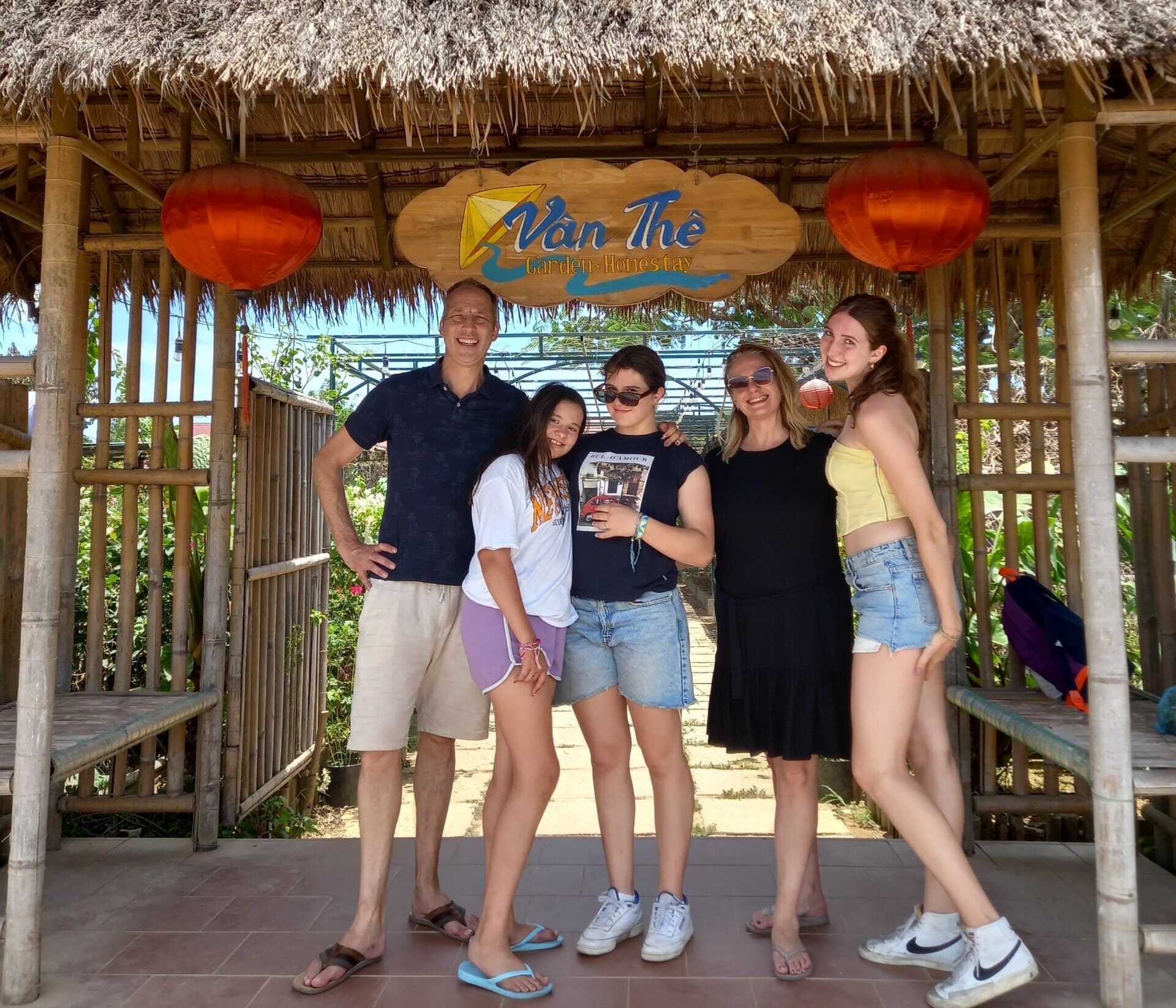 Thanh Toan Village Motorbike Tour with Cooking Class - تصویر 7