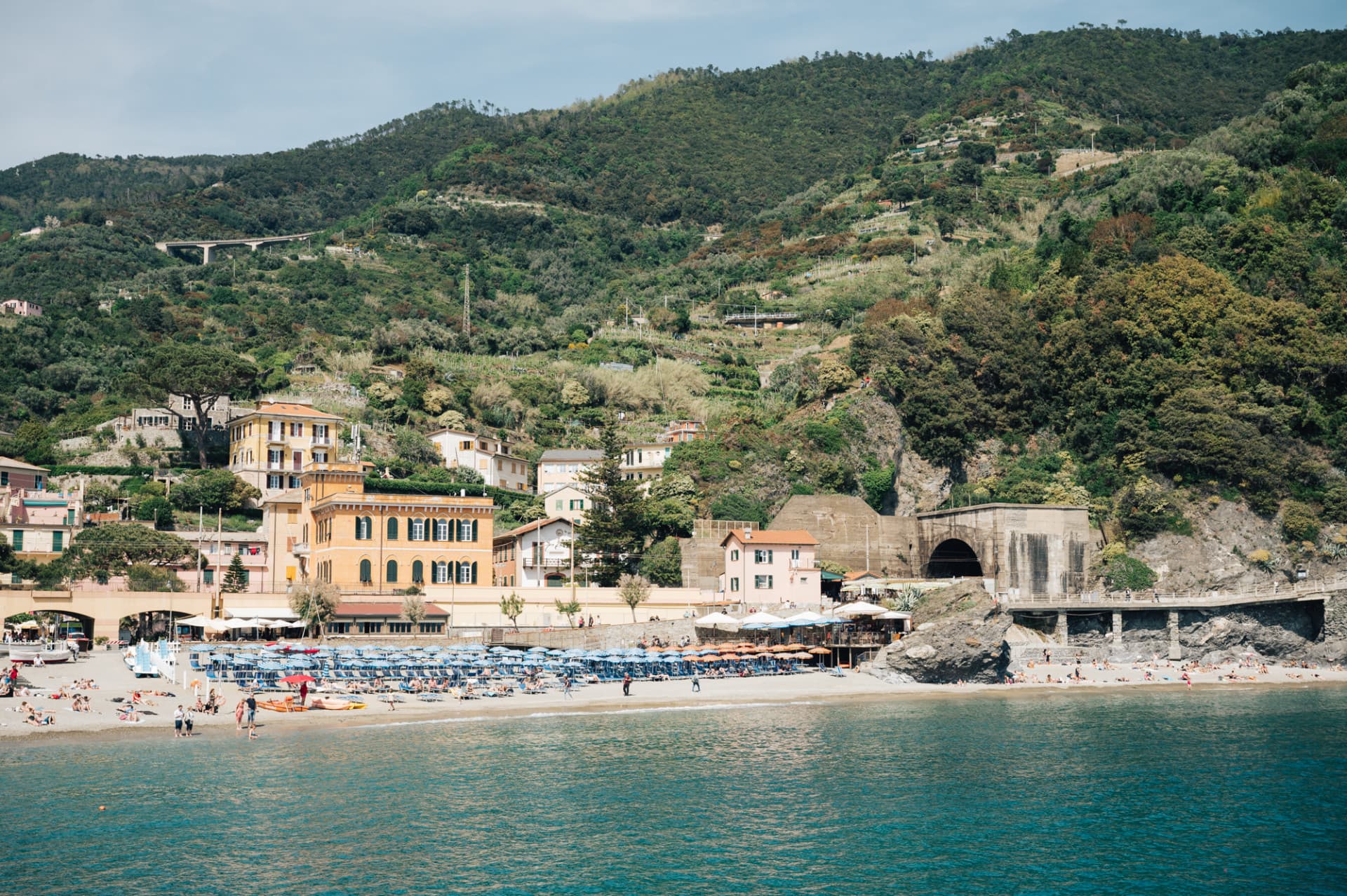 Cinque Terre Tour from Florence: Manarola, Riomaggiore, Vernazza, Monterosso - تصویر 9