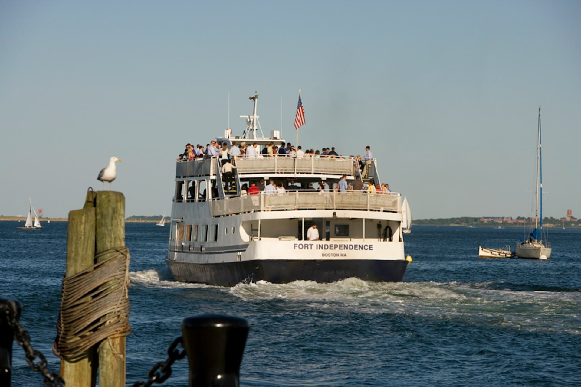 Boston Harbor: Historic Sightseeing Cruise - تصویر اصلی
