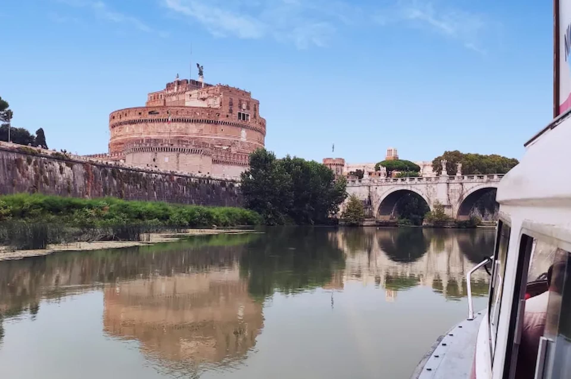 Rome Hop-on Hop-off Tiber Cruise - تصویر 2