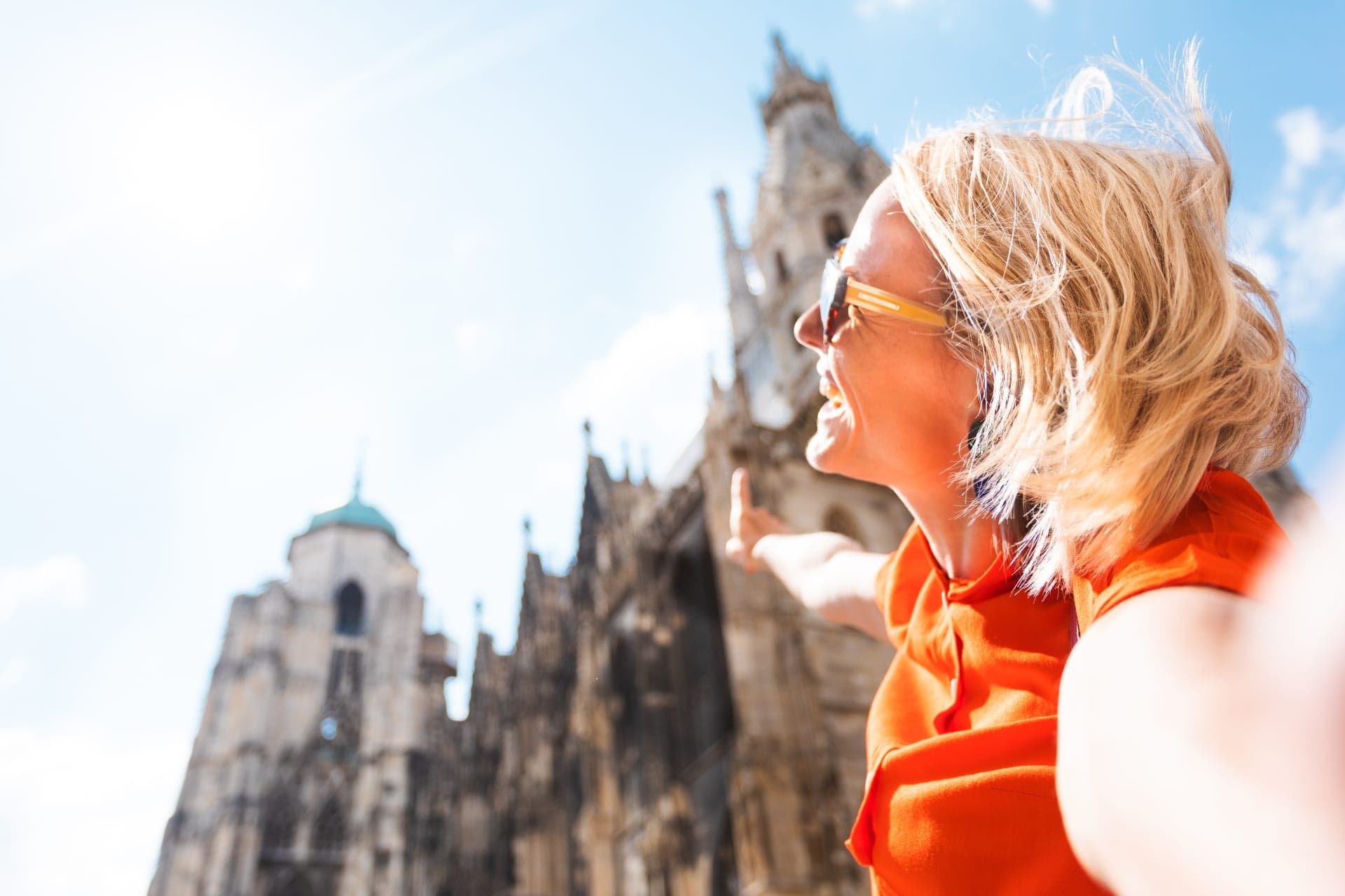 Vienna Old Town, Hofburg Palace Courtyard, and St. Stephen's Cathedral Walking Tour - تصویر 10