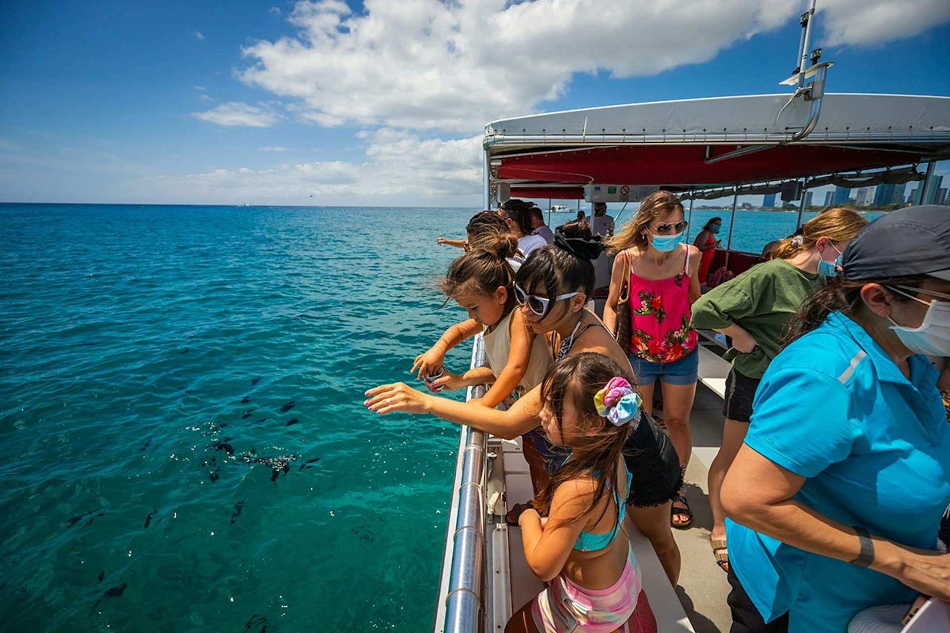 Waikiki: Daytime Glass Bottom Boat Tour - تصویر 5
