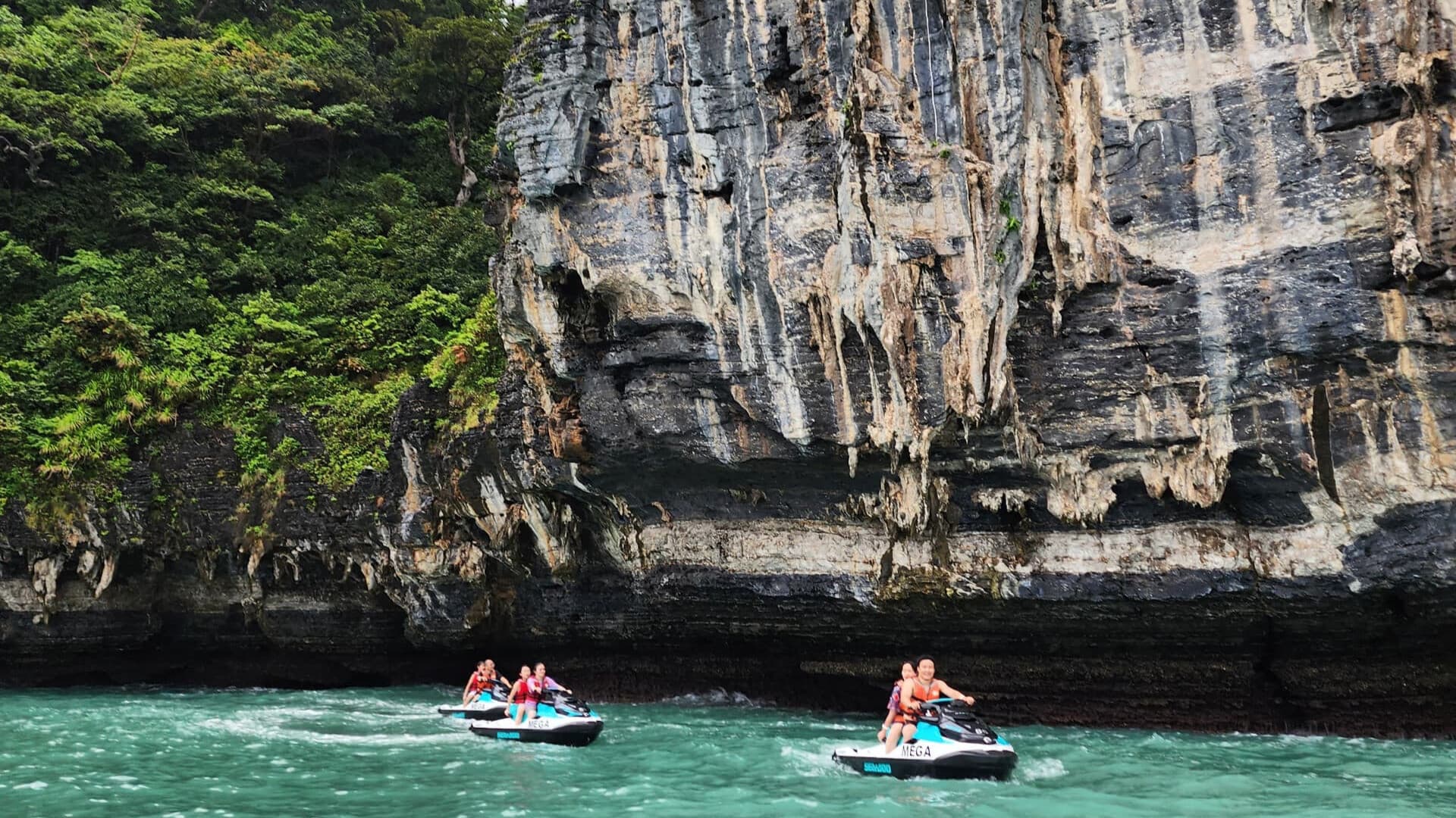 Langkawi Dayang Bunting Island Tour by Jet Ski with Mega Water Sports - تصویر 5
